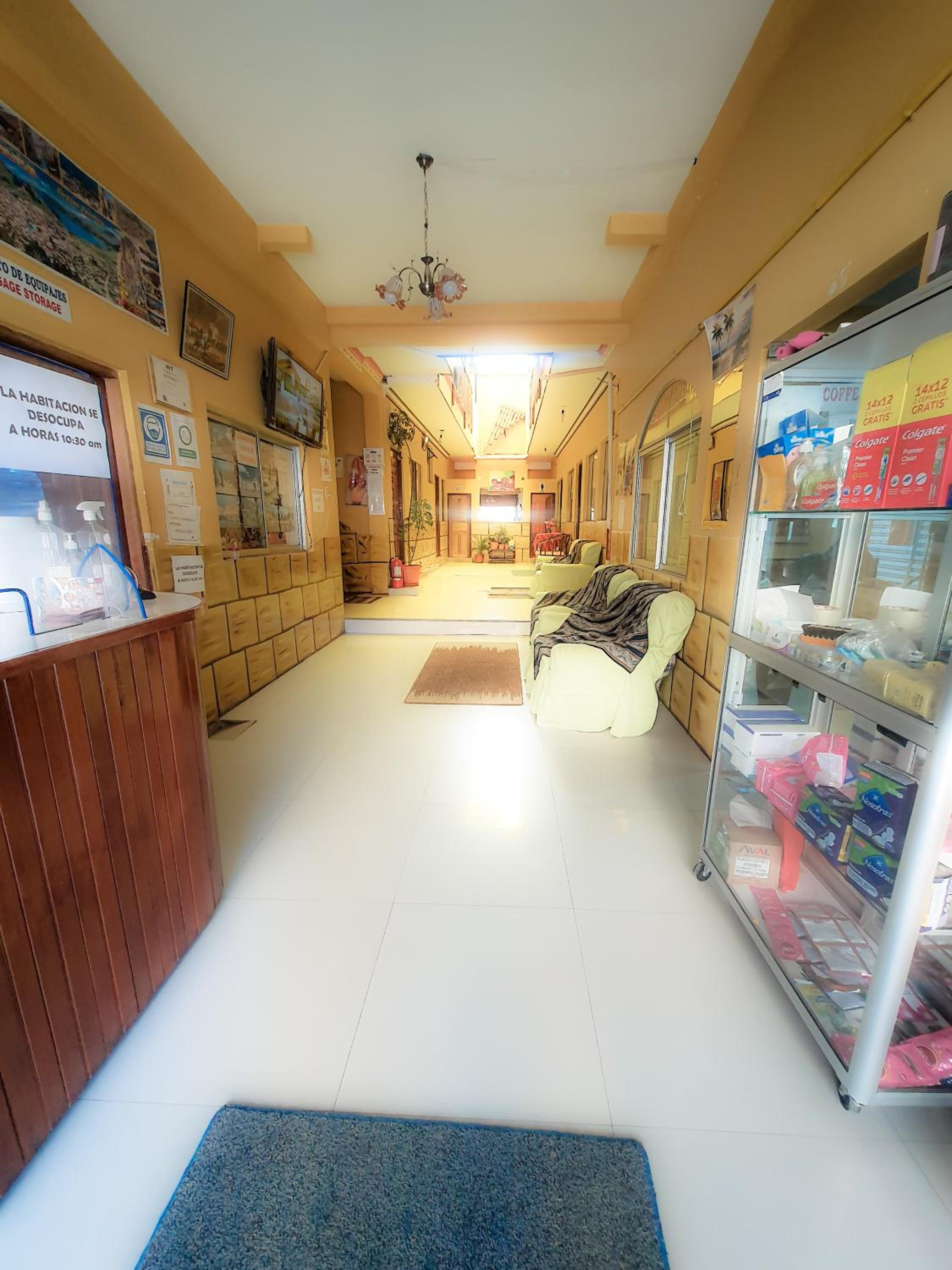 HOSTAL Luz YHOBIMAR