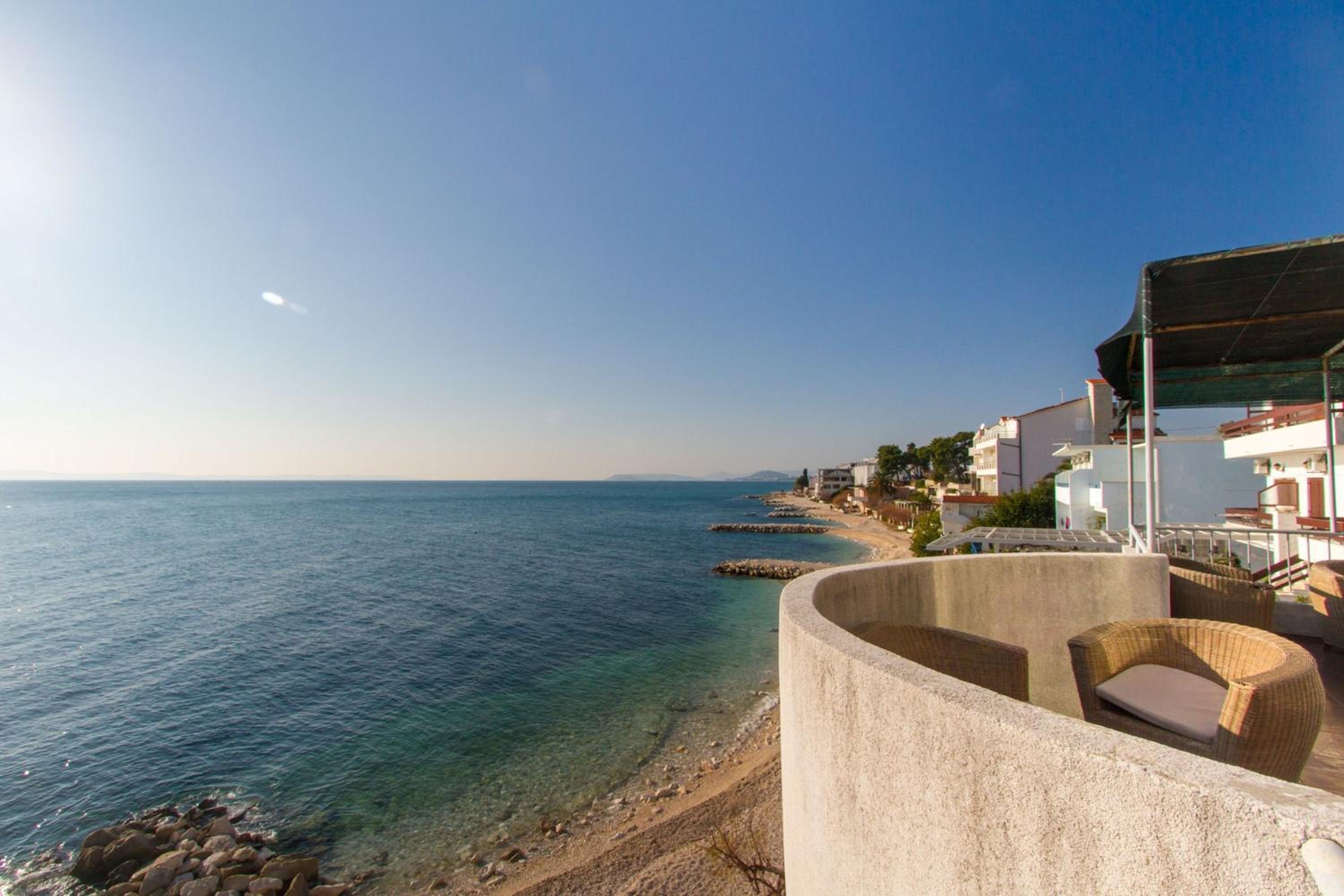 Villa Tamaris on the beach