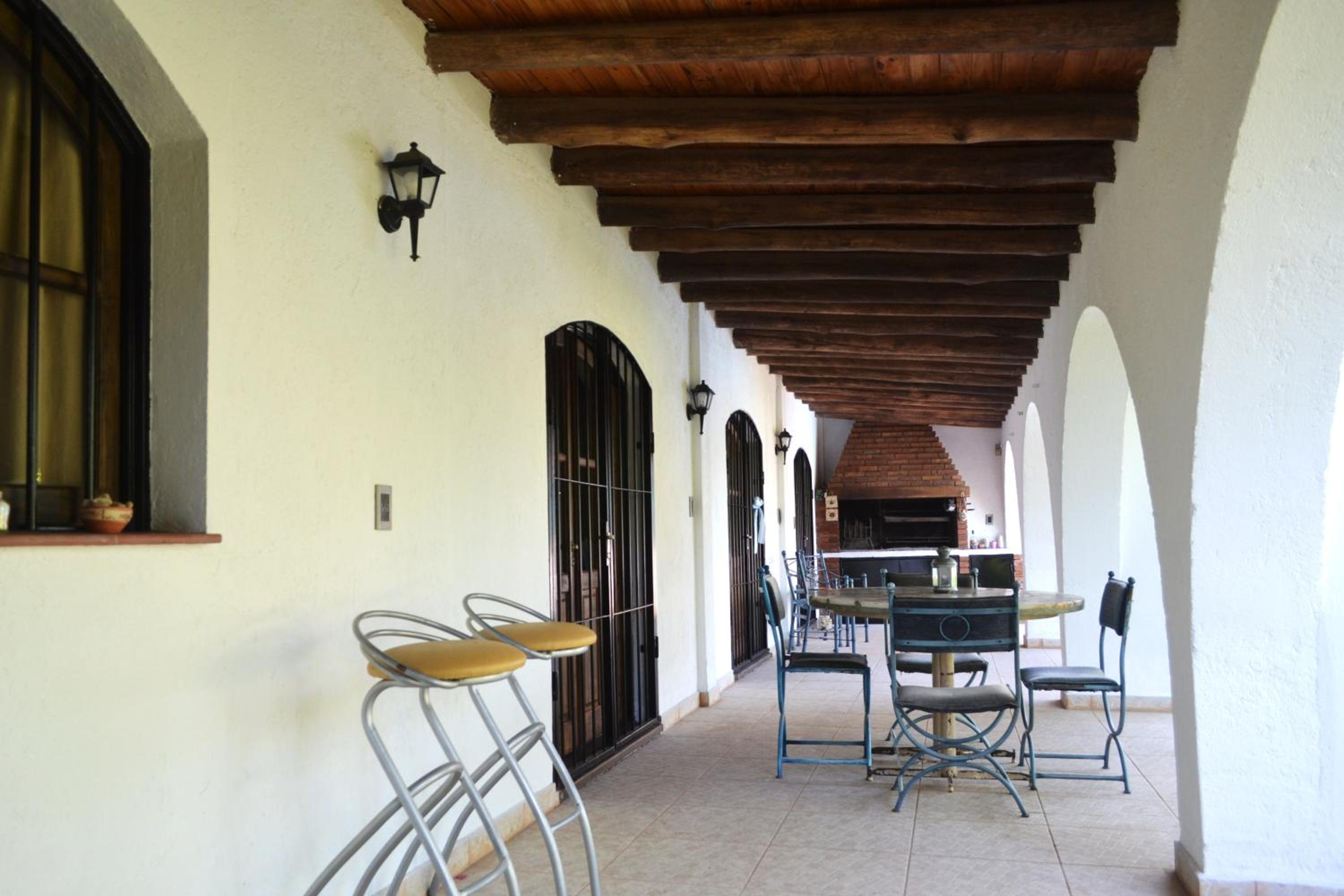 NUESTRA CASA EN CHACRAS DE CORIA (Bª PRIVADO)