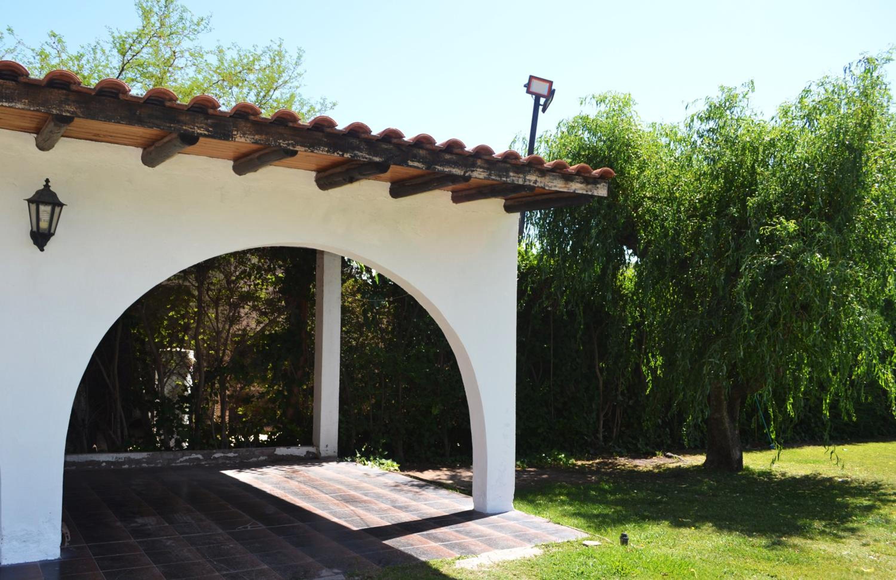 NUESTRA CASA EN CHACRAS DE CORIA (Bª PRIVADO)
