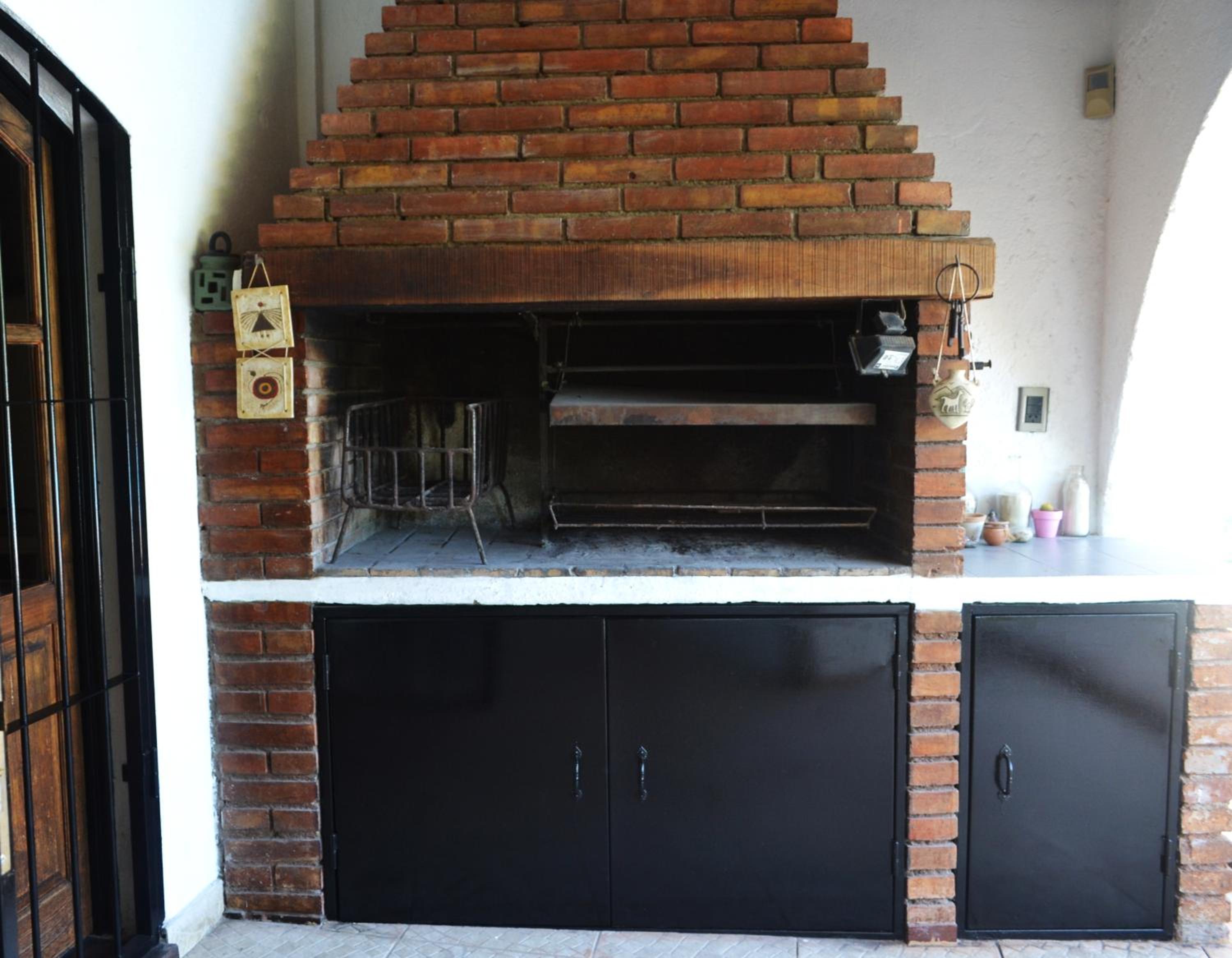 NUESTRA CASA EN CHACRAS DE CORIA (Bª PRIVADO)