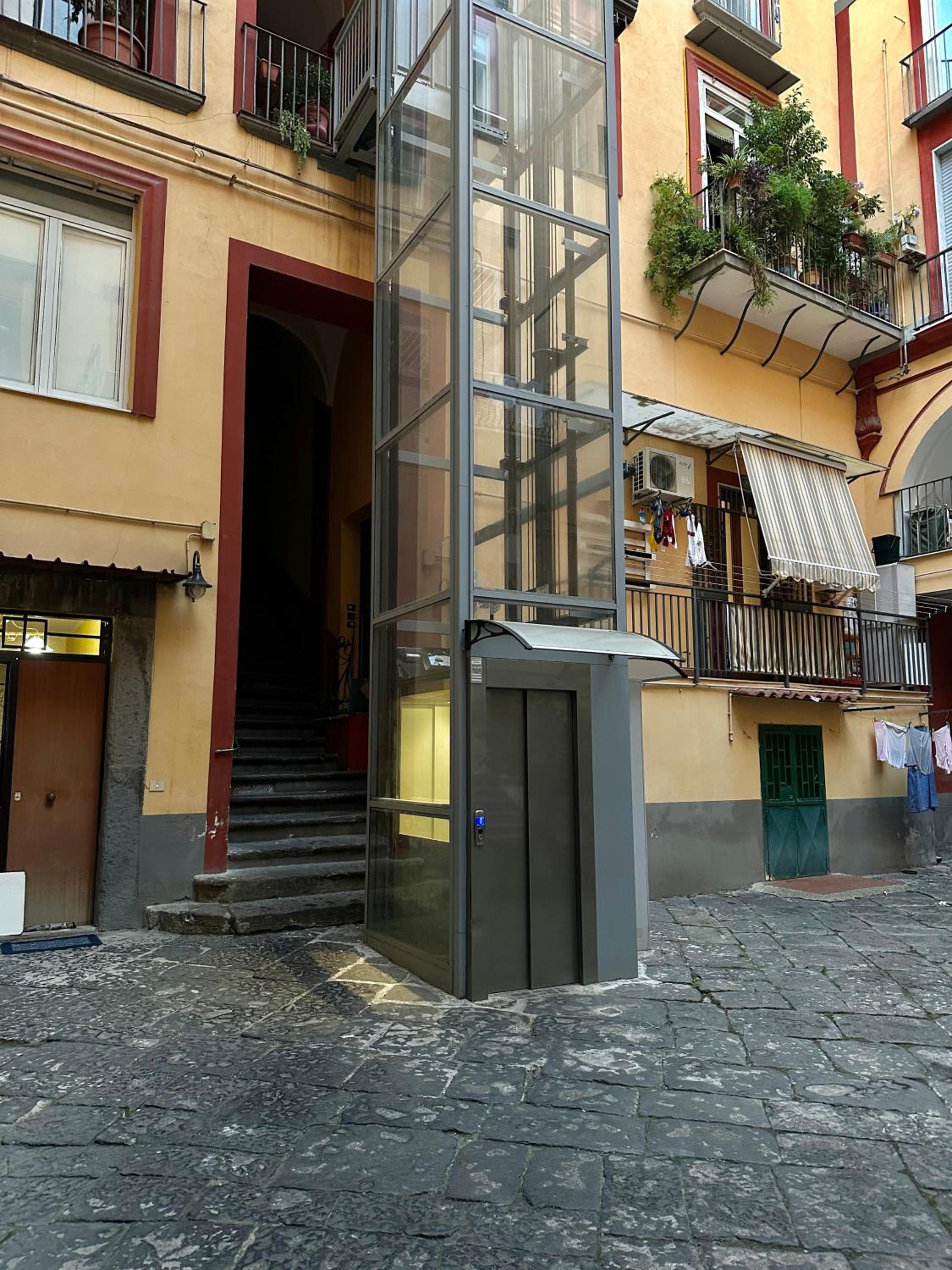 SpaccaNapoli Home
