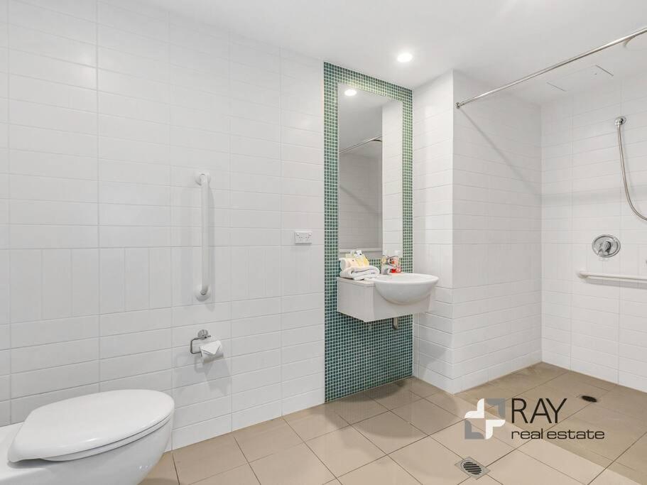 Peppers Plunge Pool Perfection 2br spa suite