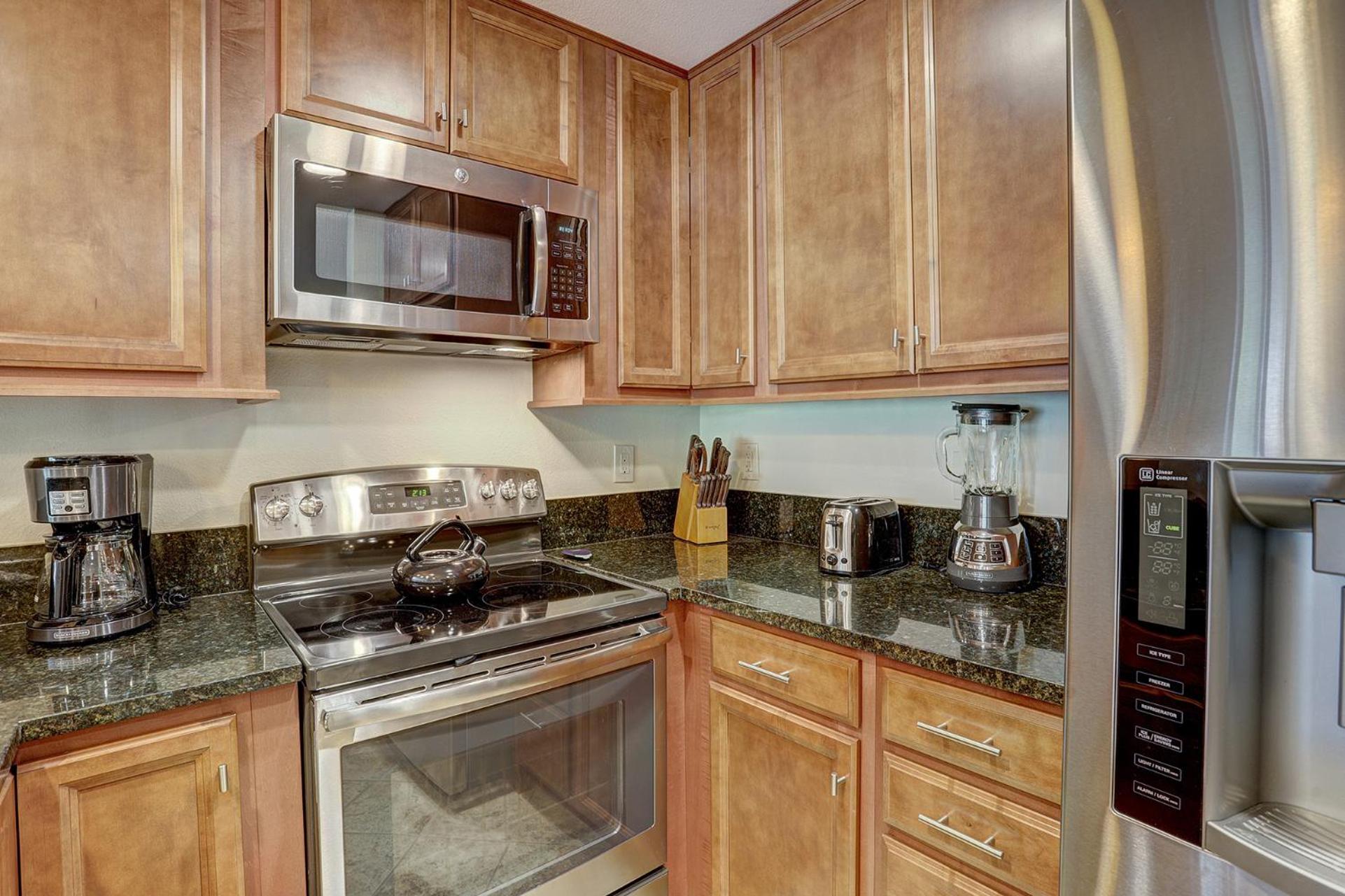 Seasons at Avon - Property Image 4