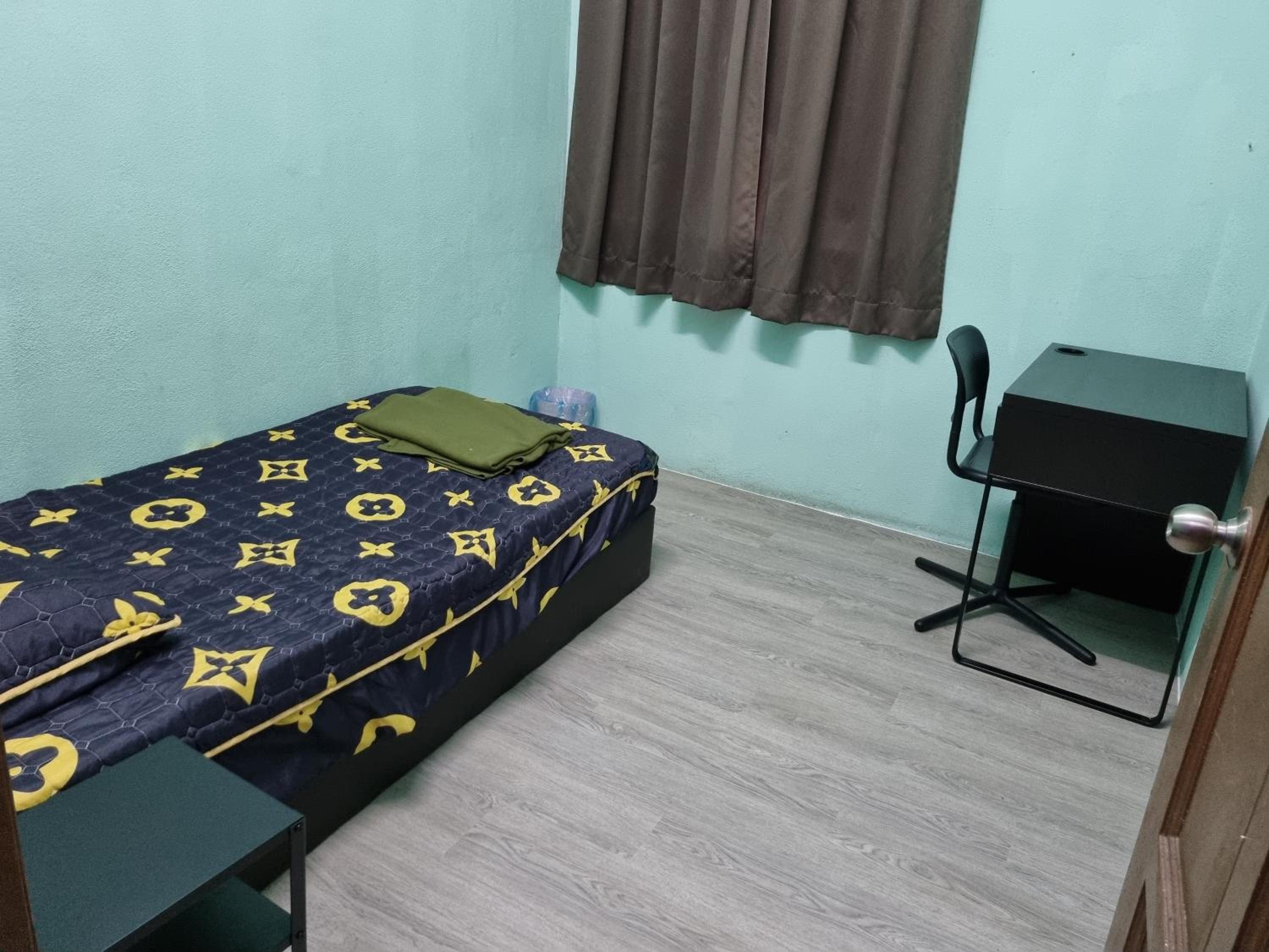E.R. BUDGET INN photo 5