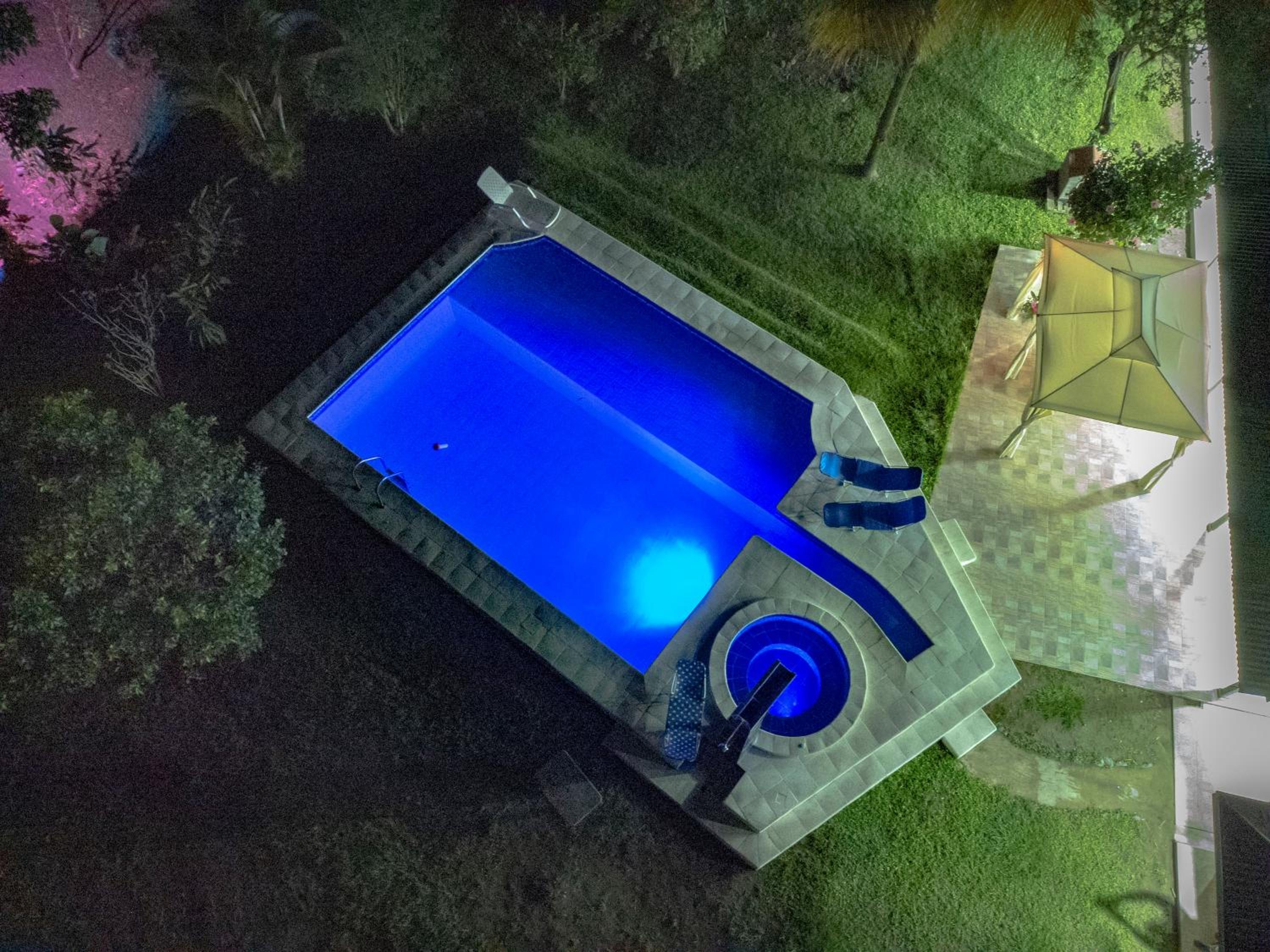 Casa campestre con piscina y jacuzzi cerca a Ginebra Valle del Cauca