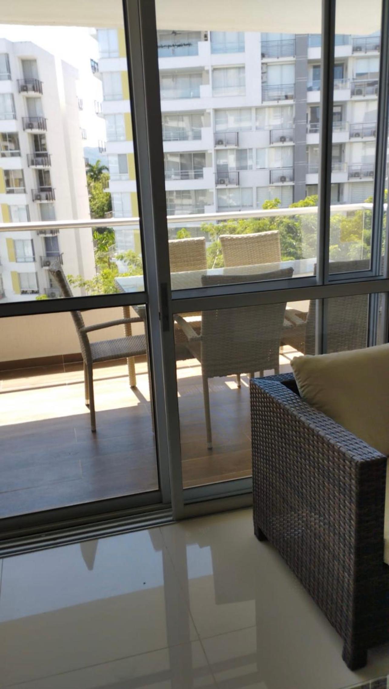Espectacular apartamento en Condominio con BBQ