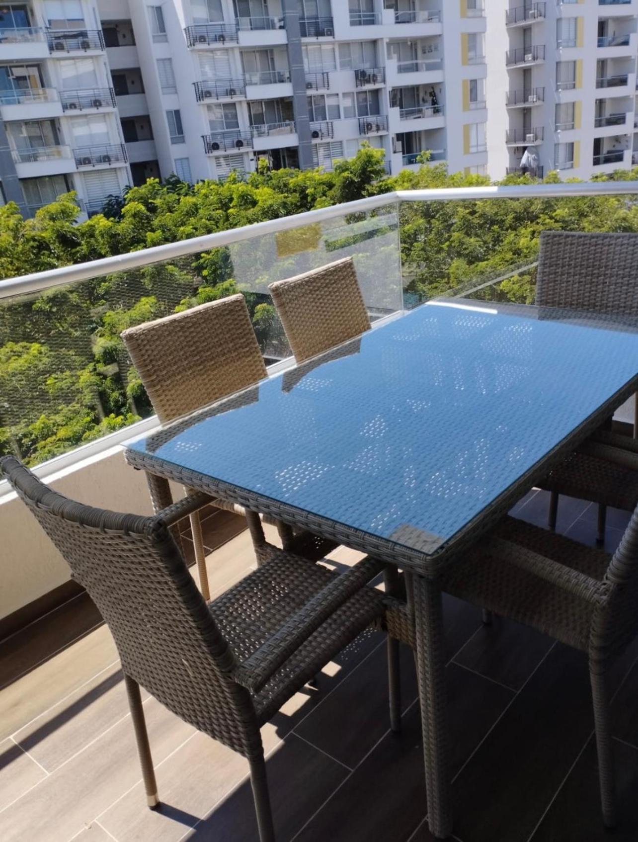 Espectacular apartamento en Condominio con BBQ