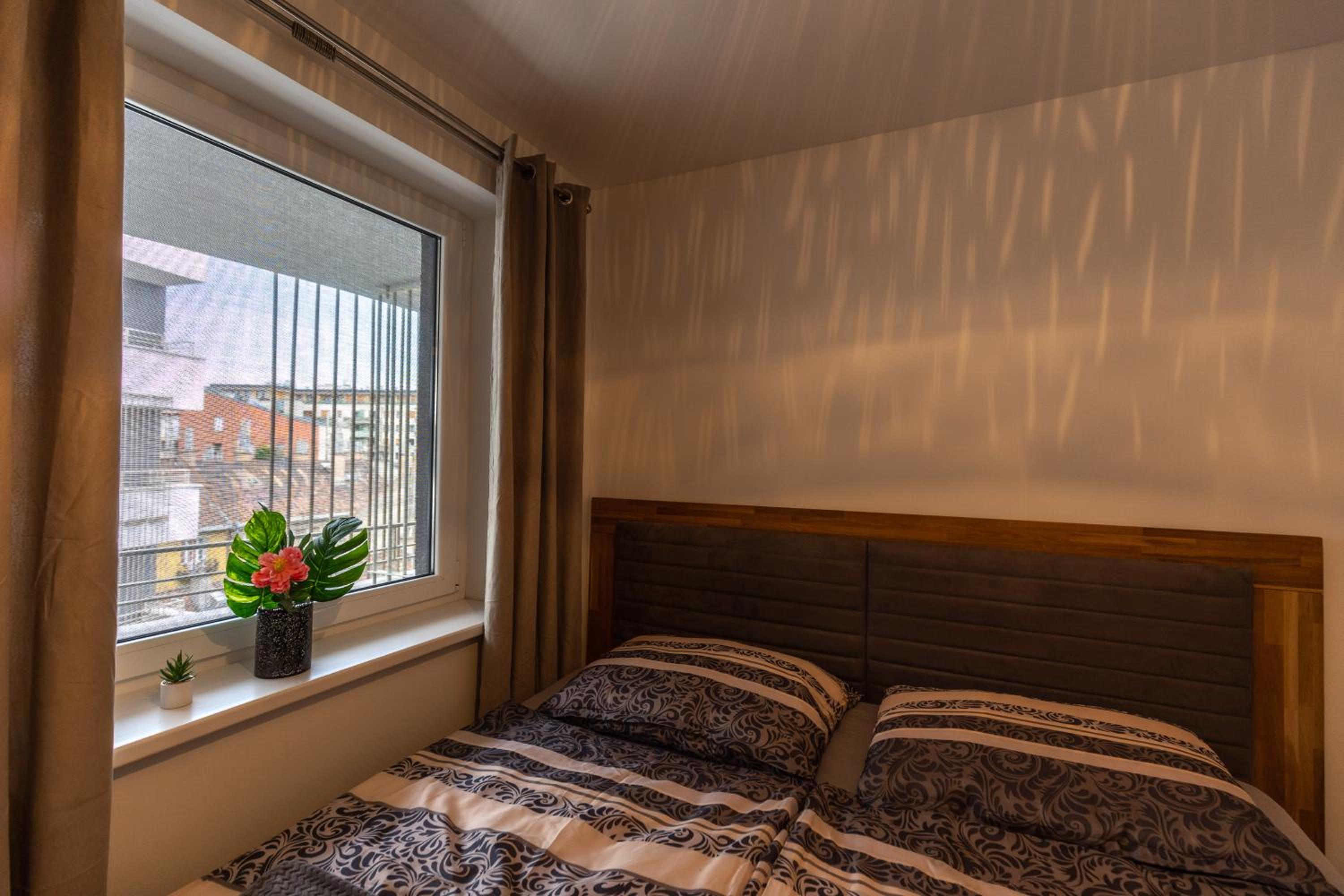 LÉO Apartment view 3