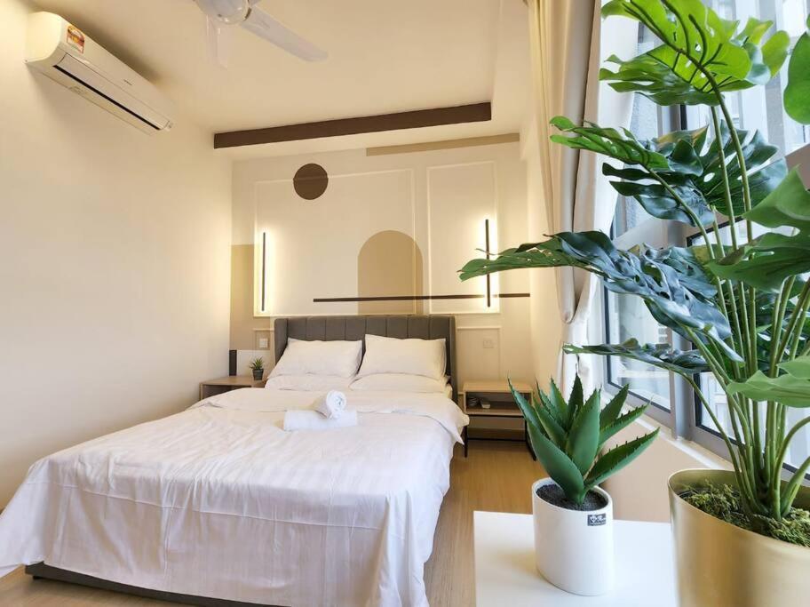 5 Min to GM Klang/1-5 Pax/Modern Design /Netflix photo 1