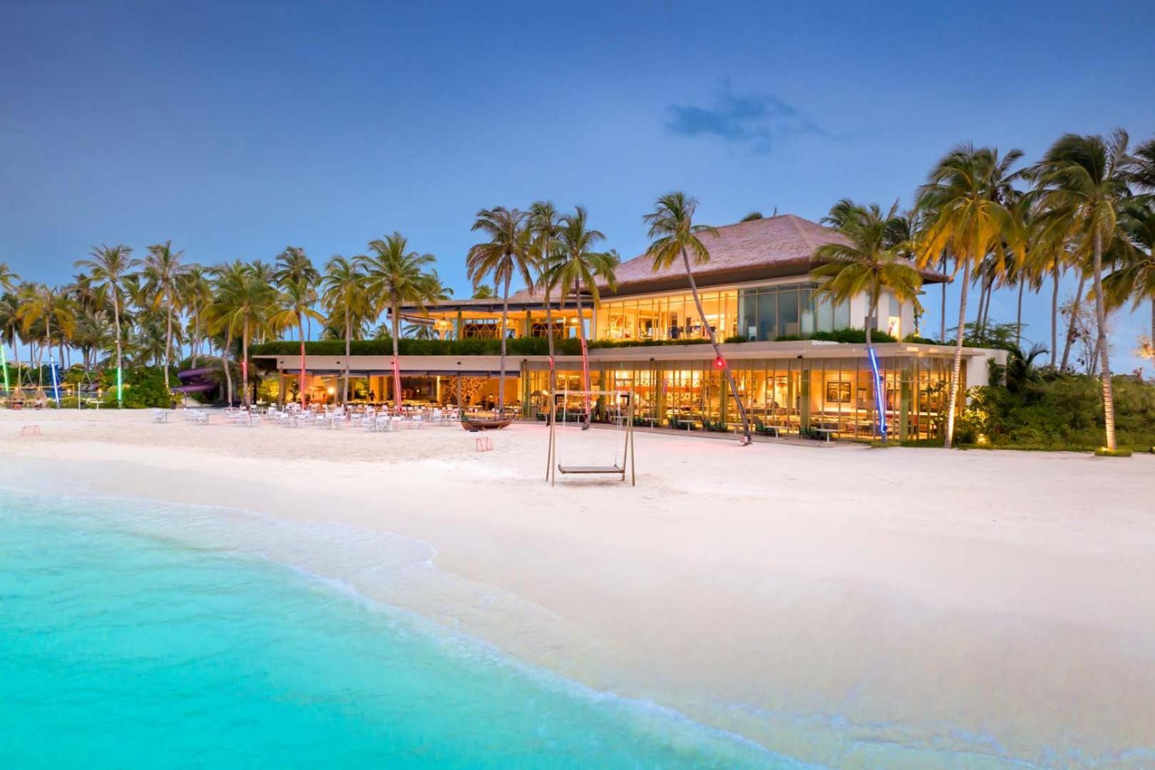 Hard Rock Hotel Maldives — 16