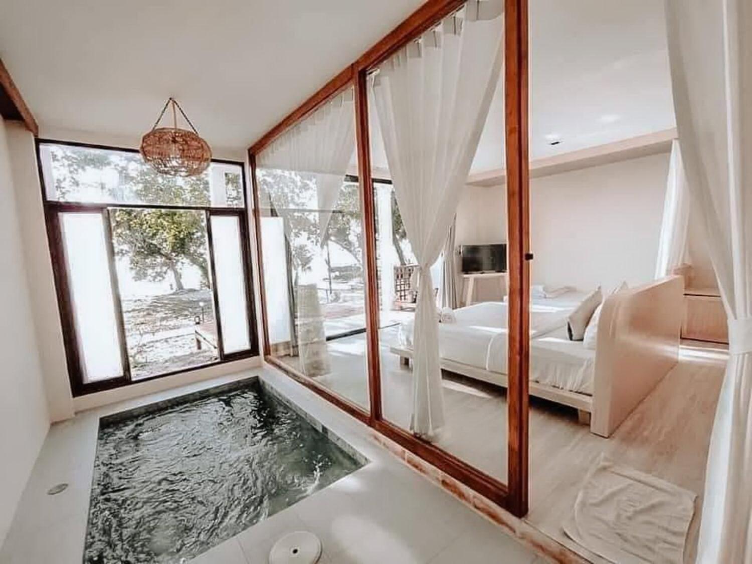 Siam Beach Resort