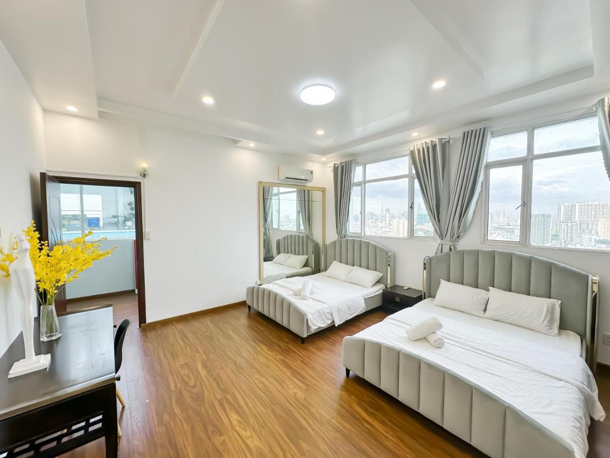 White Penthouse - Rooftop Pool Private - Central City