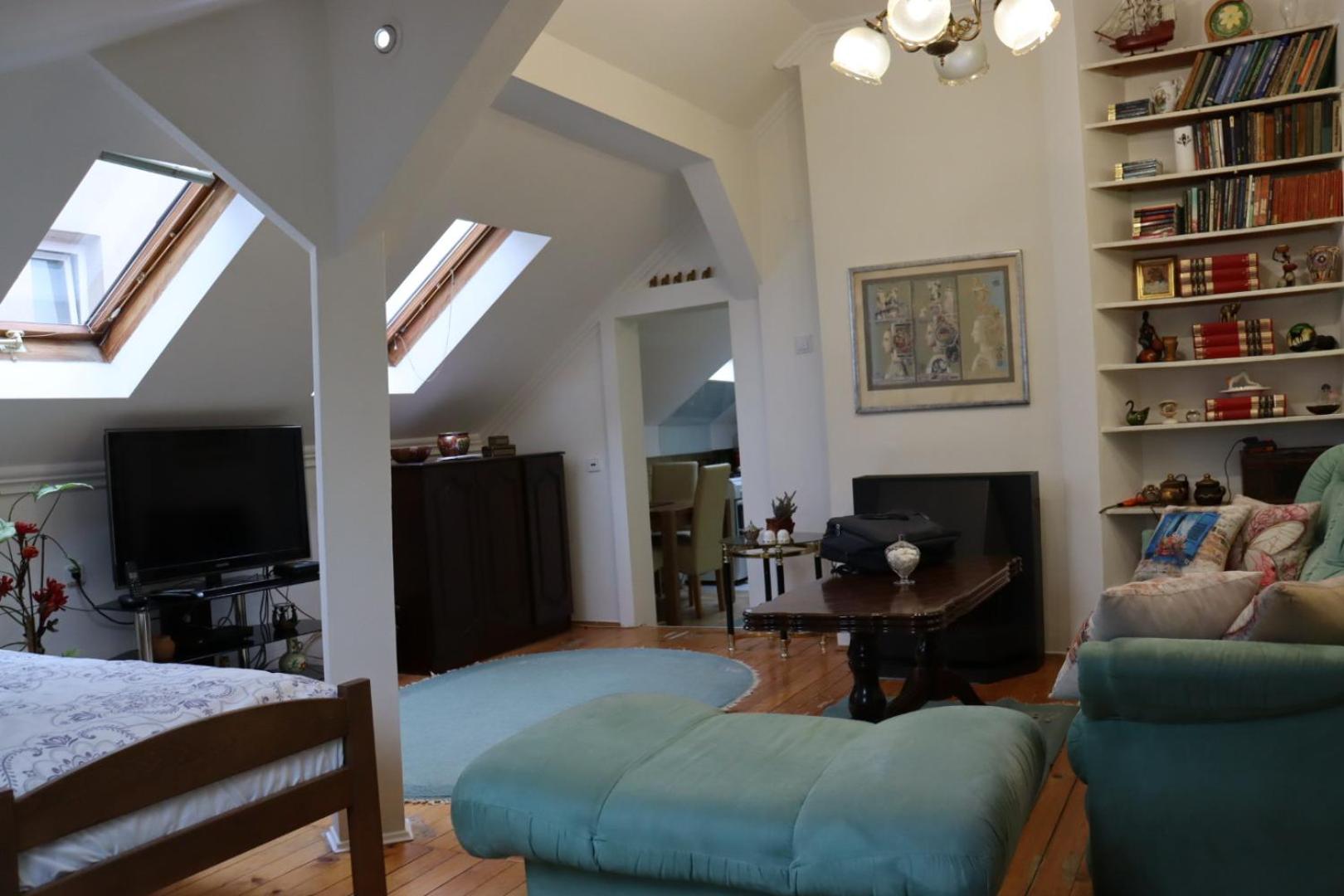 Apartman Ferhadija Saraj