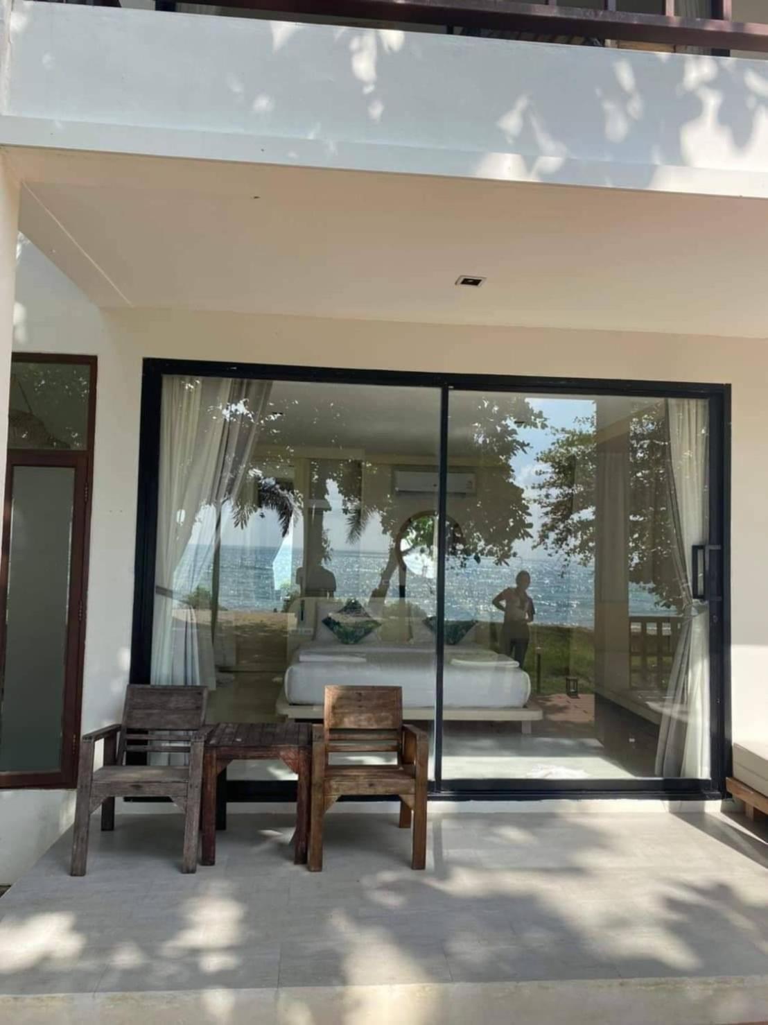 Siam Beach Resort