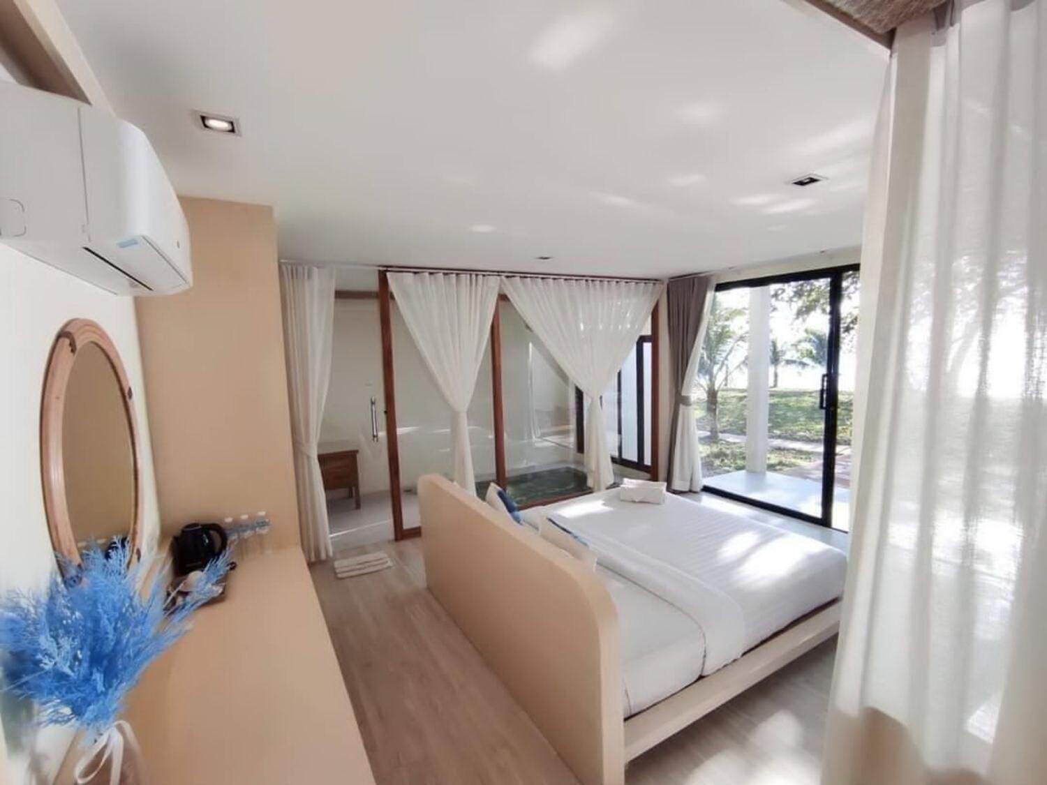 Siam Beach Resort