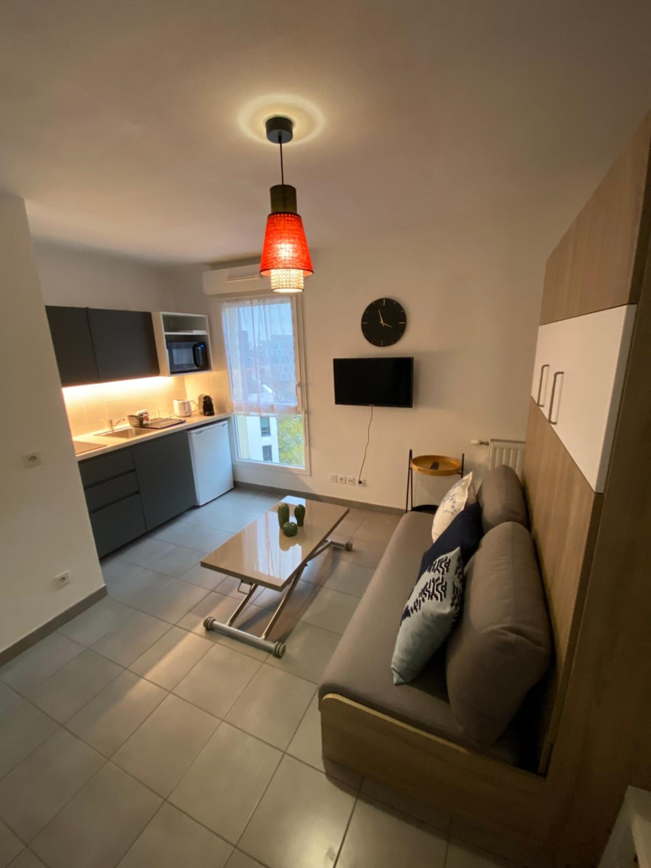 Studio Chic Little Bohême proche hôpitaux, 15 mn du centre