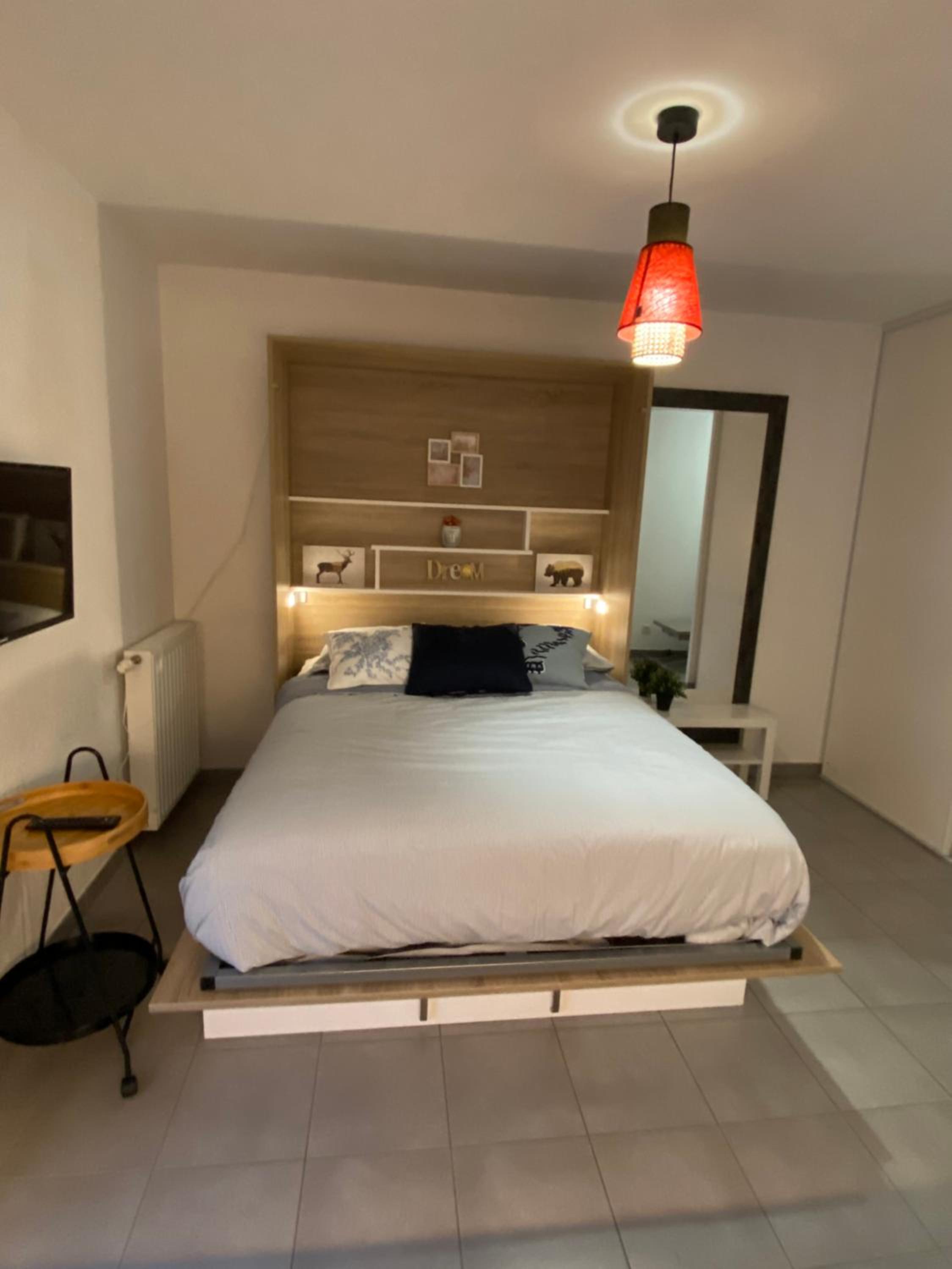 Studio Chic Little Bohême proche hôpitaux, 15 mn du centre