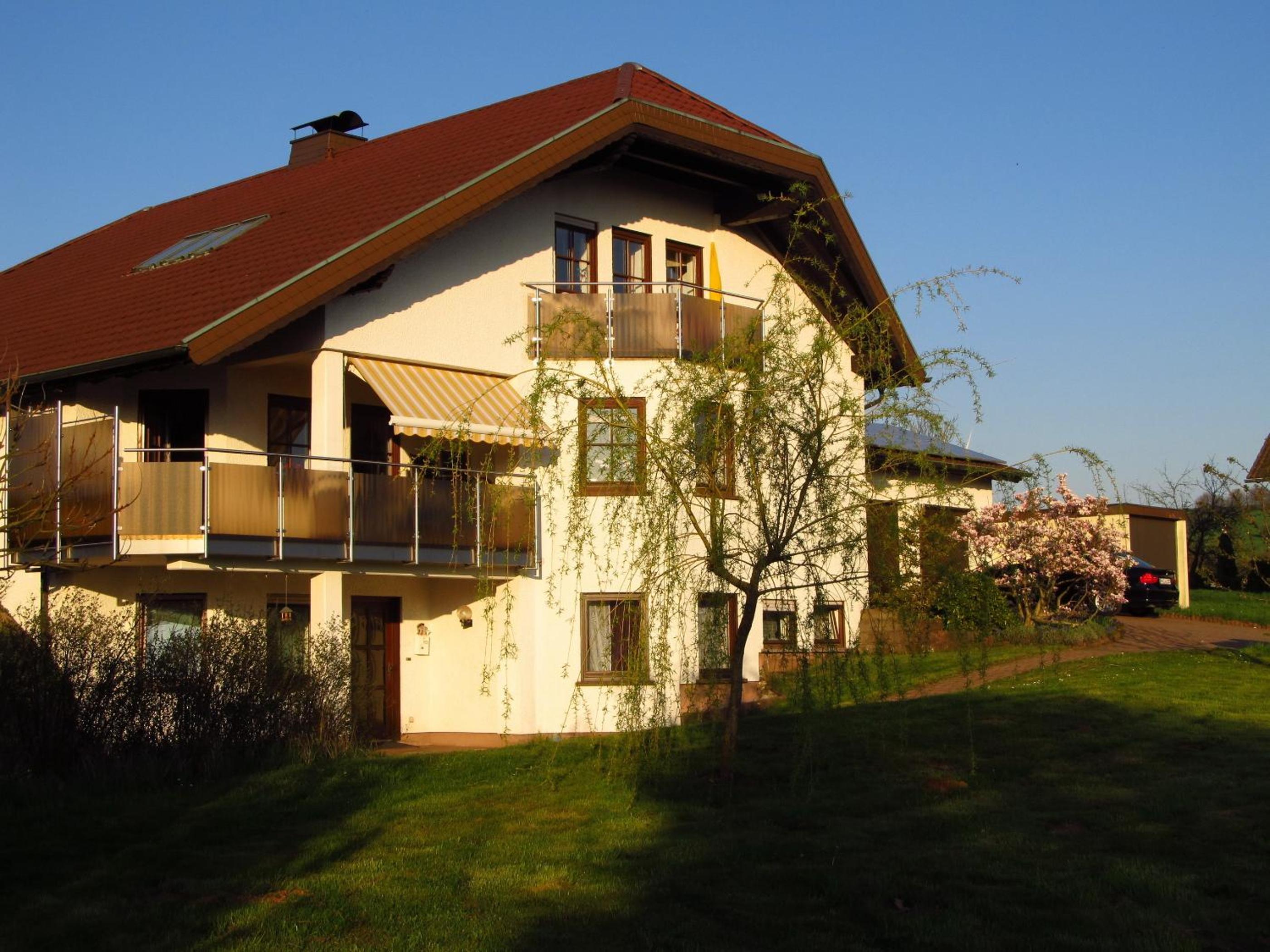 Schmidt`s Eppelborner Ferienwohnung view 2