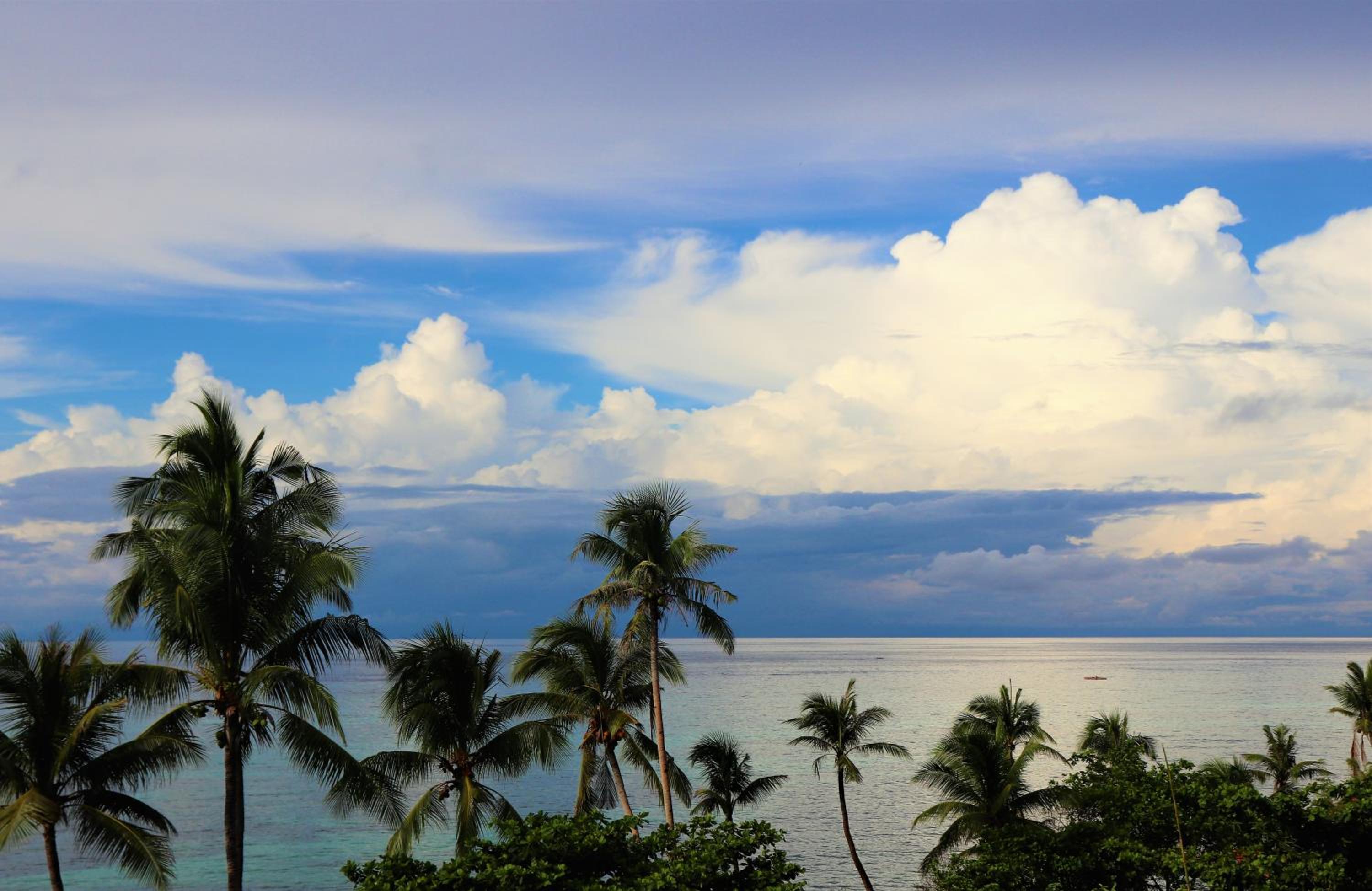 Island View Beachfront Resort