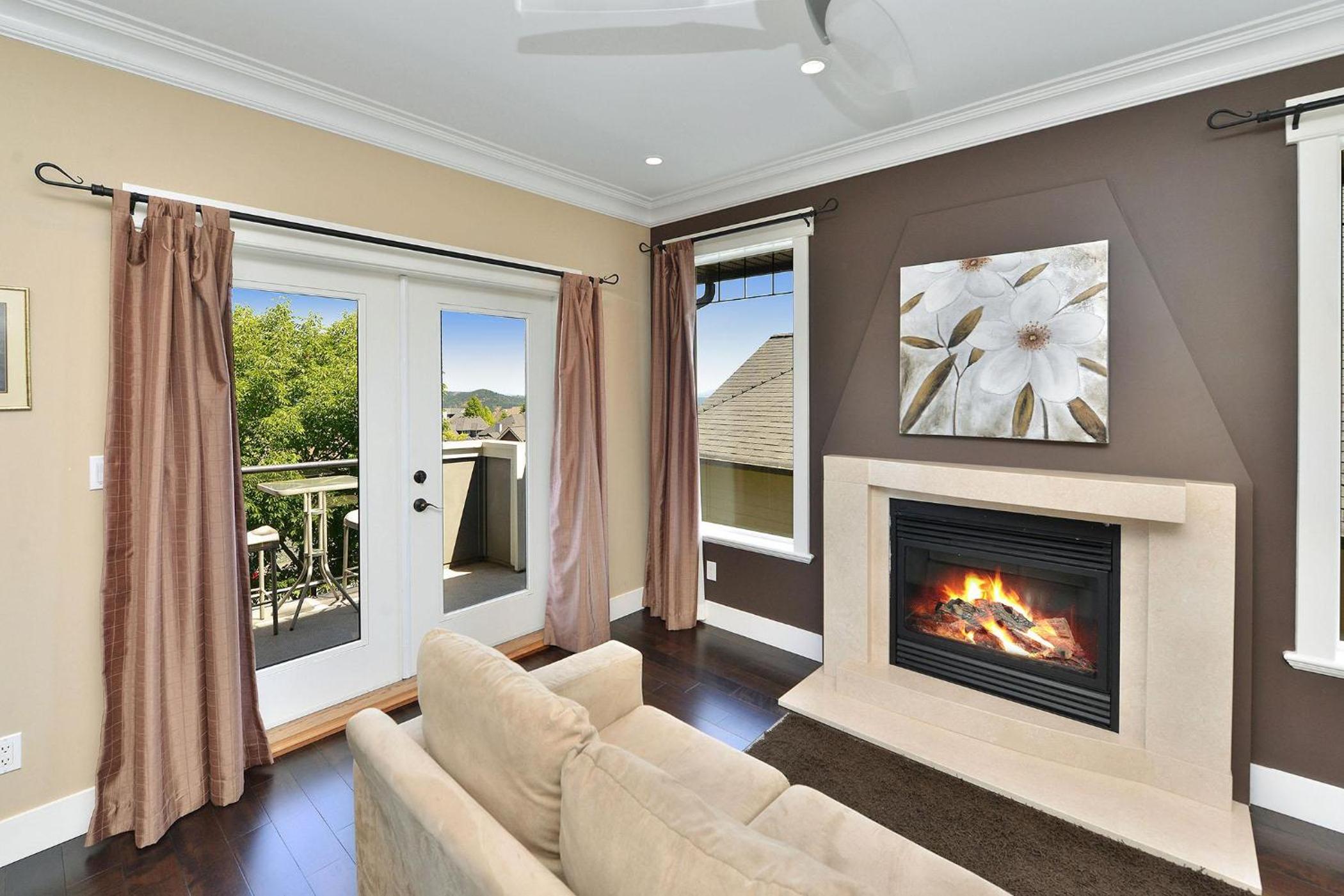 Nature's Gate Executive Estate by EMR Vacation Rentals