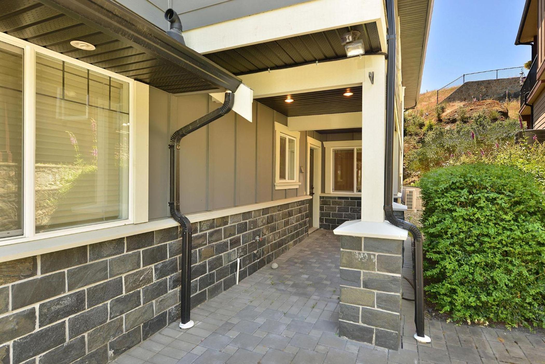 Nature's Gate Executive Estate by EMR Vacation Rentals