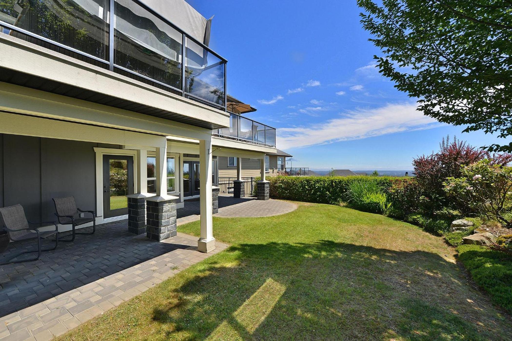 Nature's Gate Executive Estate by EMR Vacation Rentals