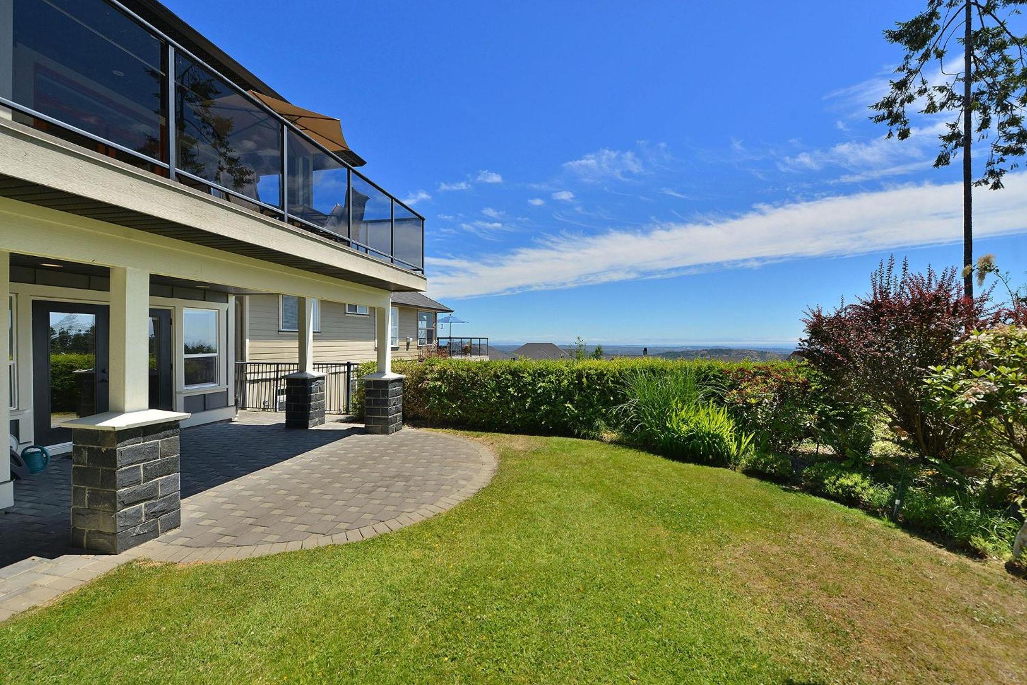 Nature's Gate Executive Estate by EMR Vacation Rentals