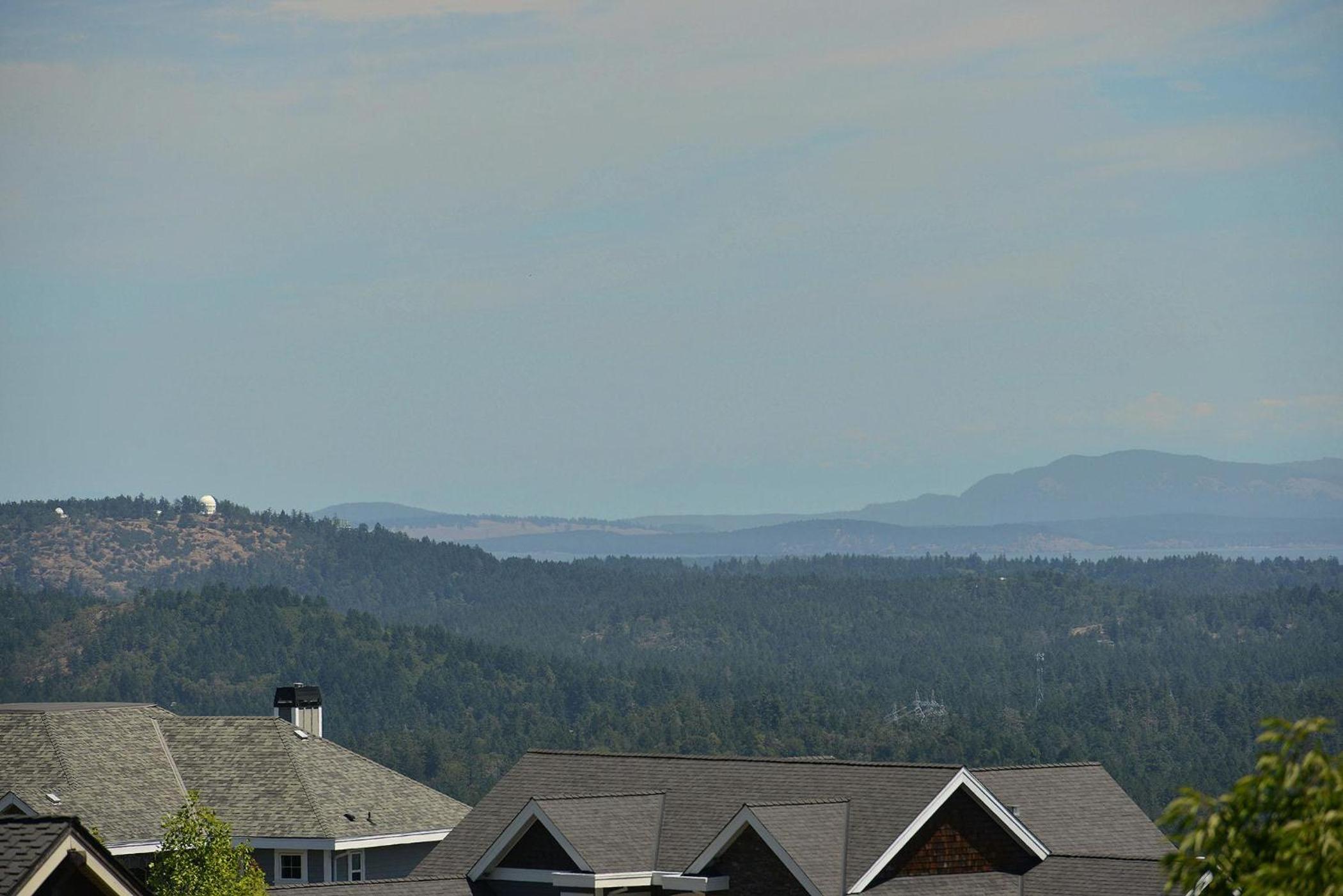 Nature's Gate Executive Estate by EMR Vacation Rentals