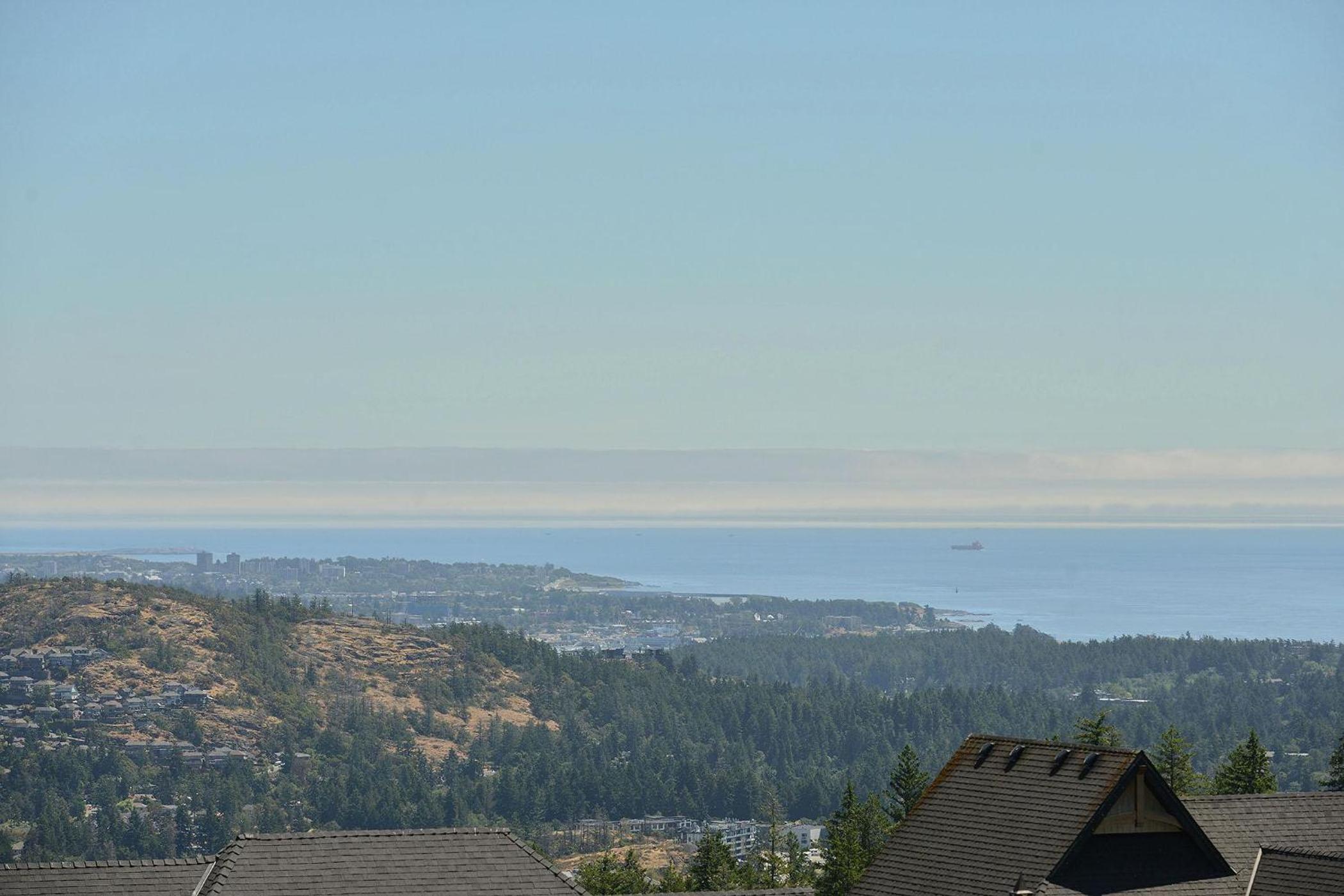 Nature's Gate Executive Estate by EMR Vacation Rentals
