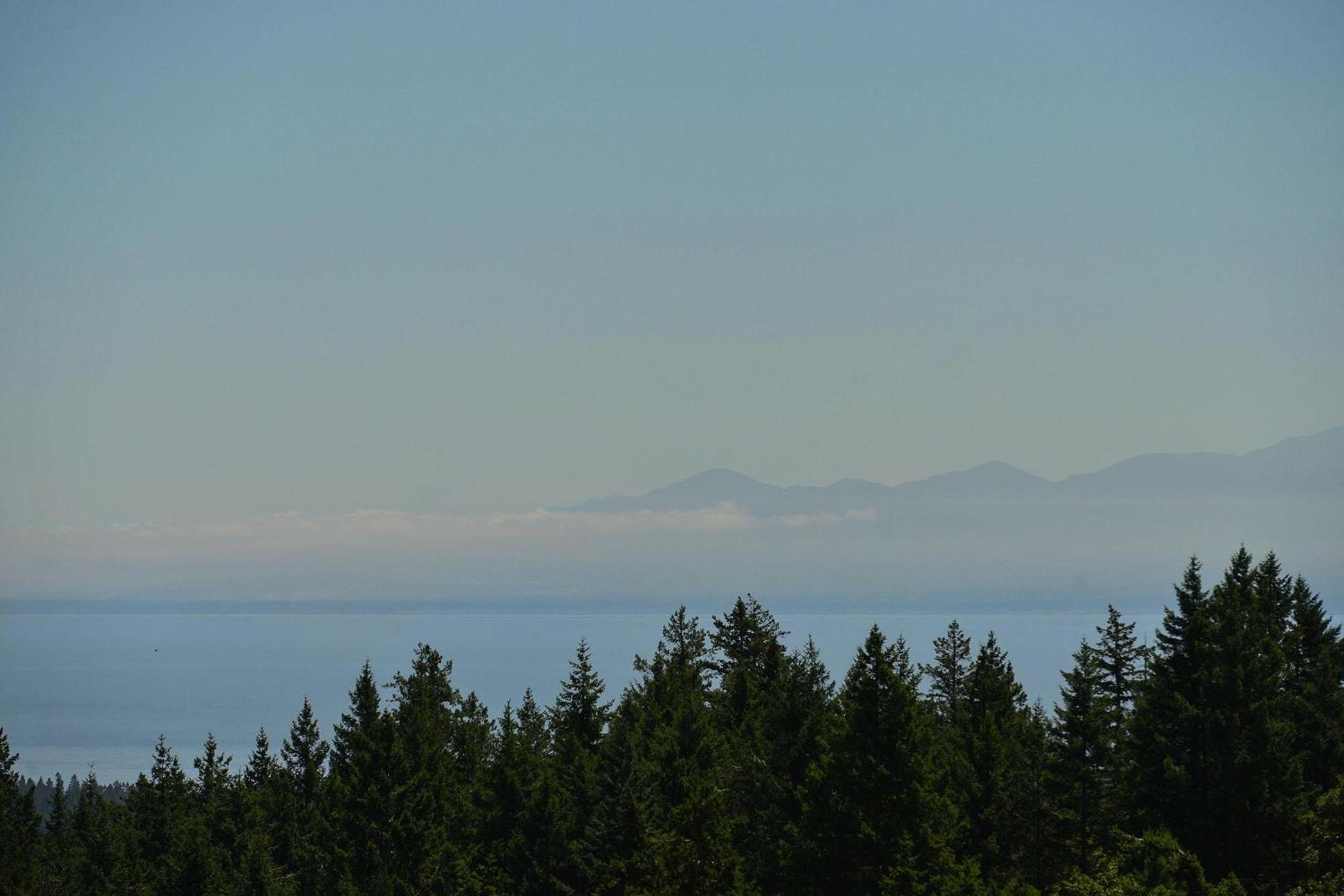 Nature's Gate Executive Estate by EMR Vacation Rentals