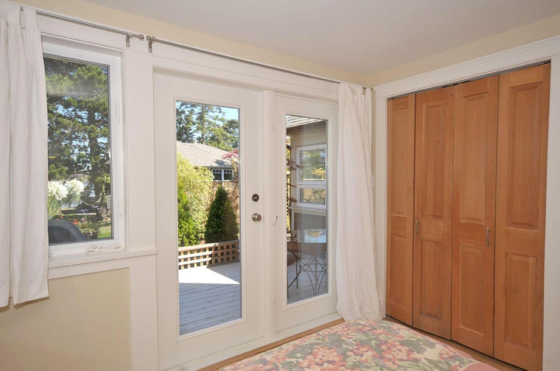 Heron View Cottage by EMR Vacation Rentals