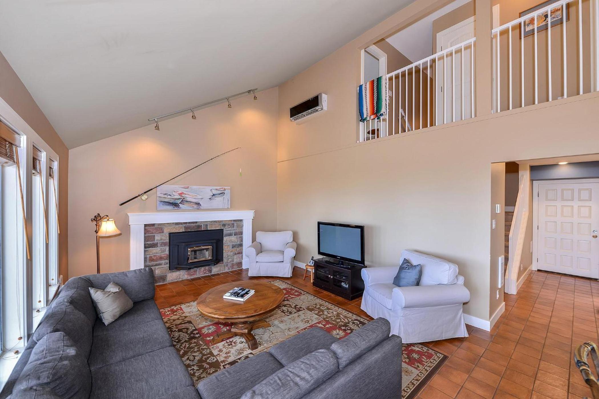 Kye Bay Beach House by EMR Vacation Rentals
