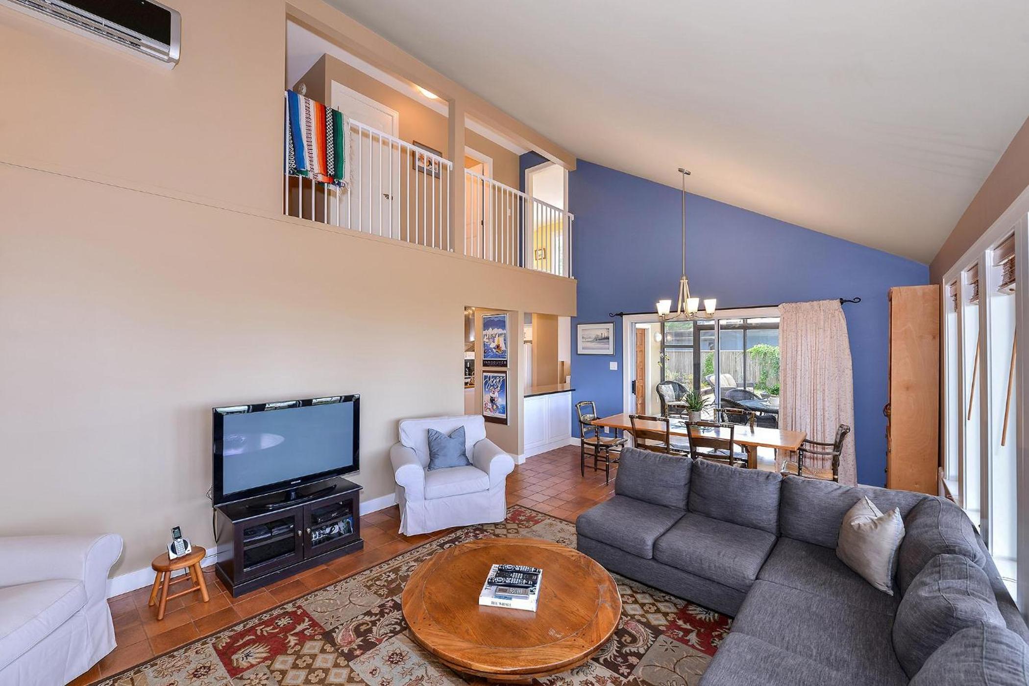 Kye Bay Beach House by EMR Vacation Rentals