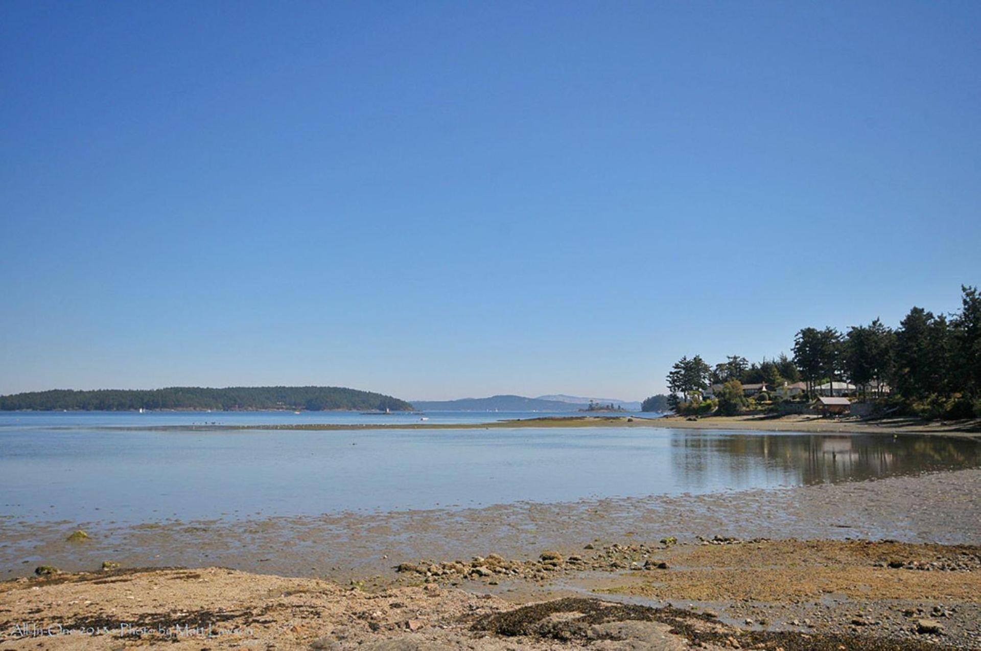 Heron View Cottage by EMR Vacation Rentals