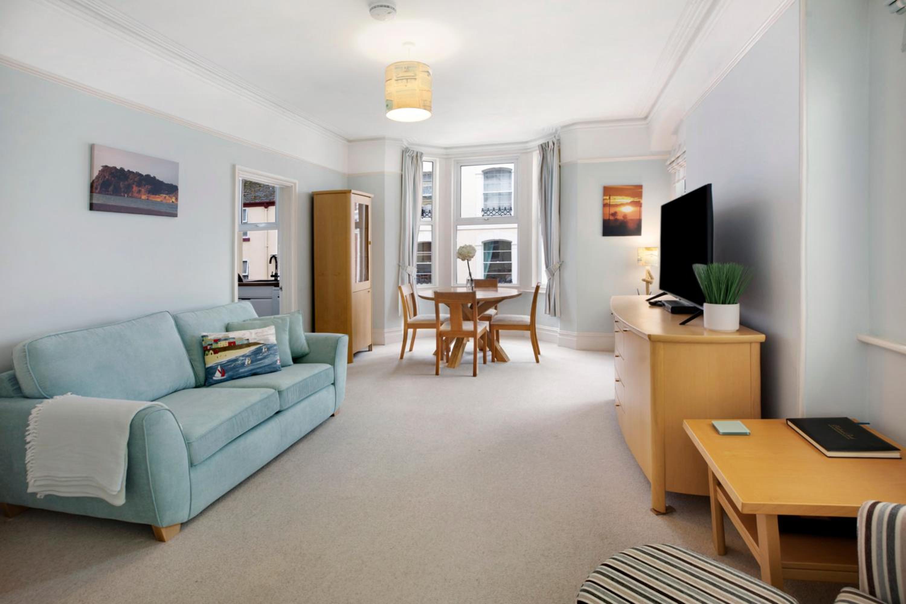 Seaview at No. 26 Northumberland Place view 2