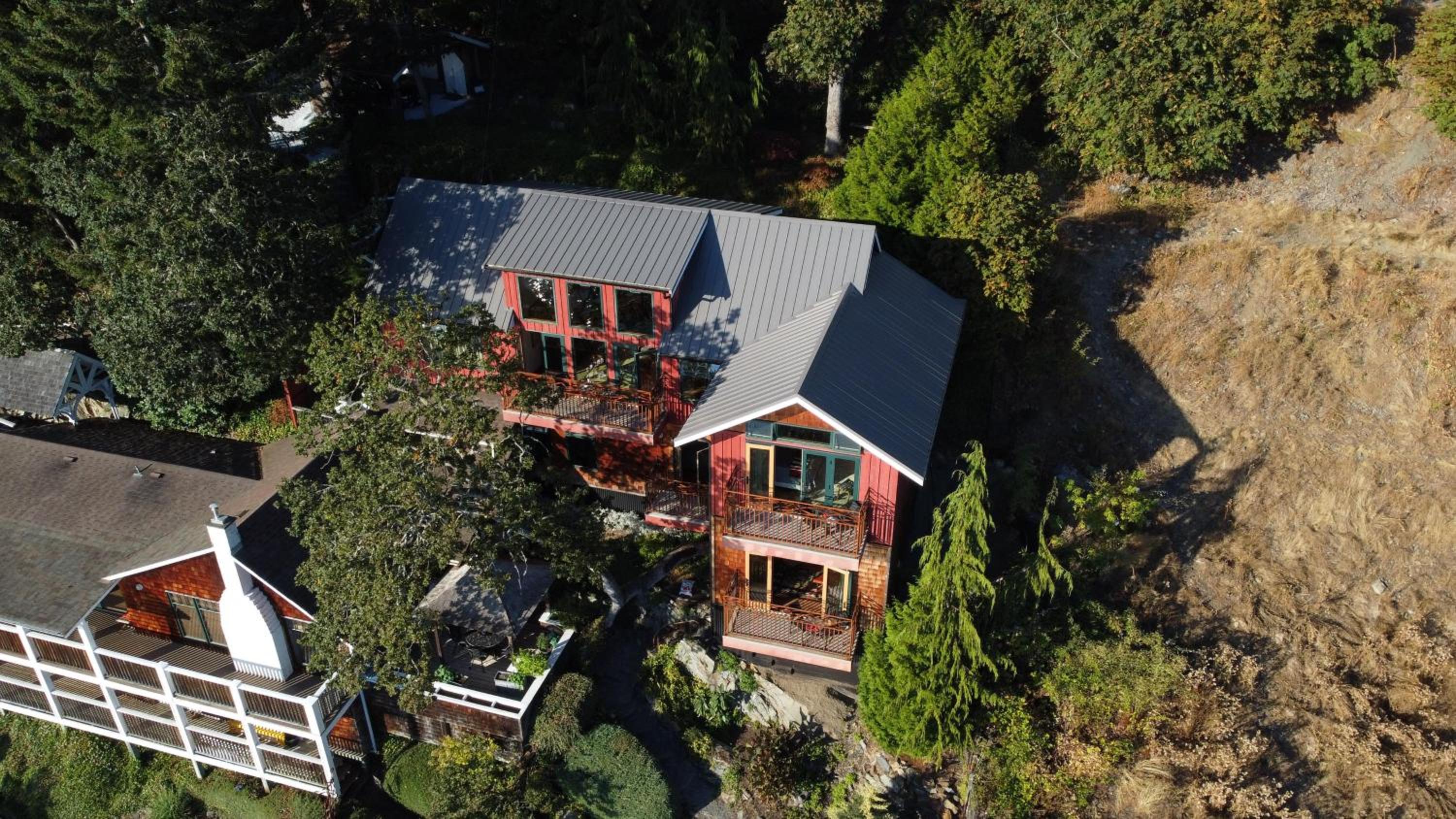 Salishan Chief Suite by EMR Vacation Rentals