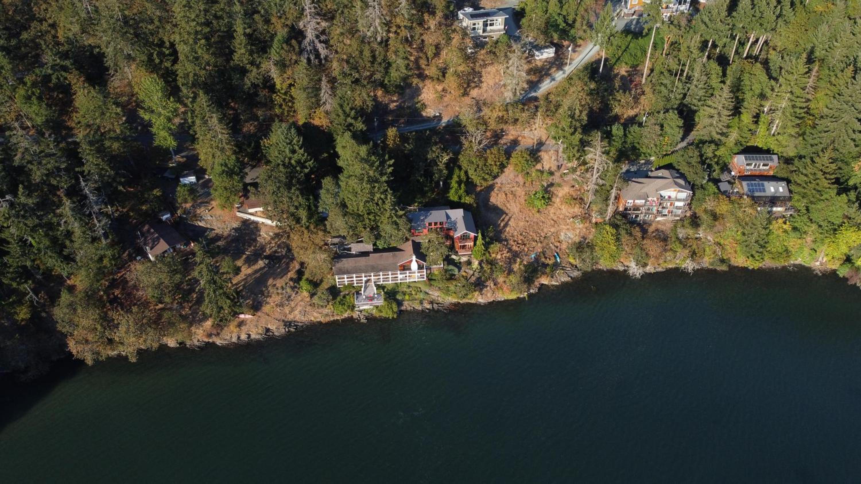 Salishan Chief Suite by EMR Vacation Rentals