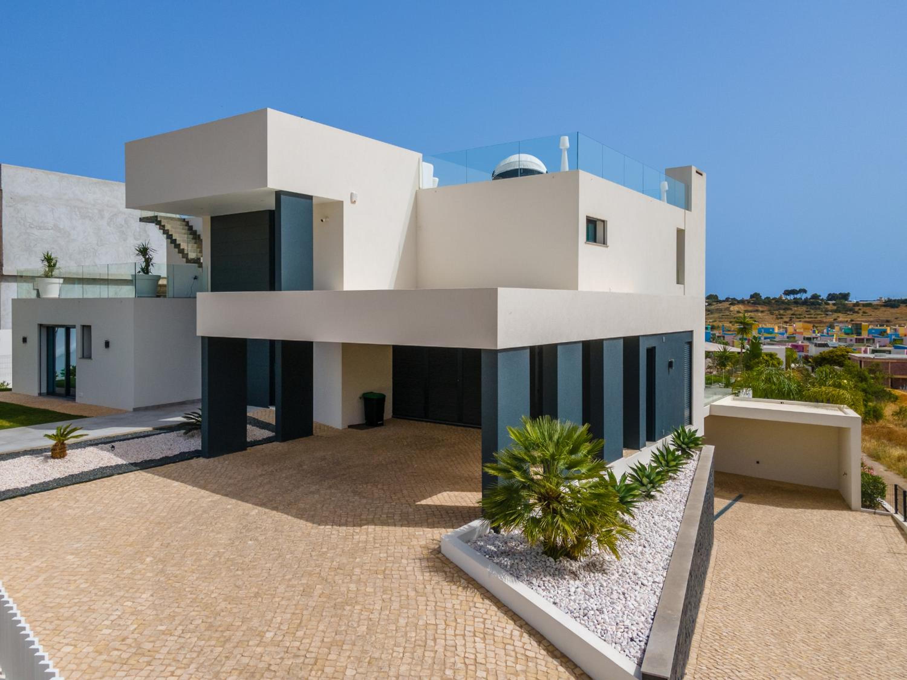 Villa das Amendoeiras by HelloVacations