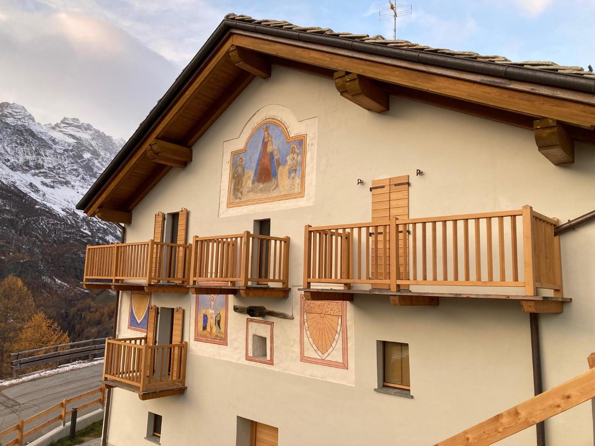 La Maison du Cre view 2