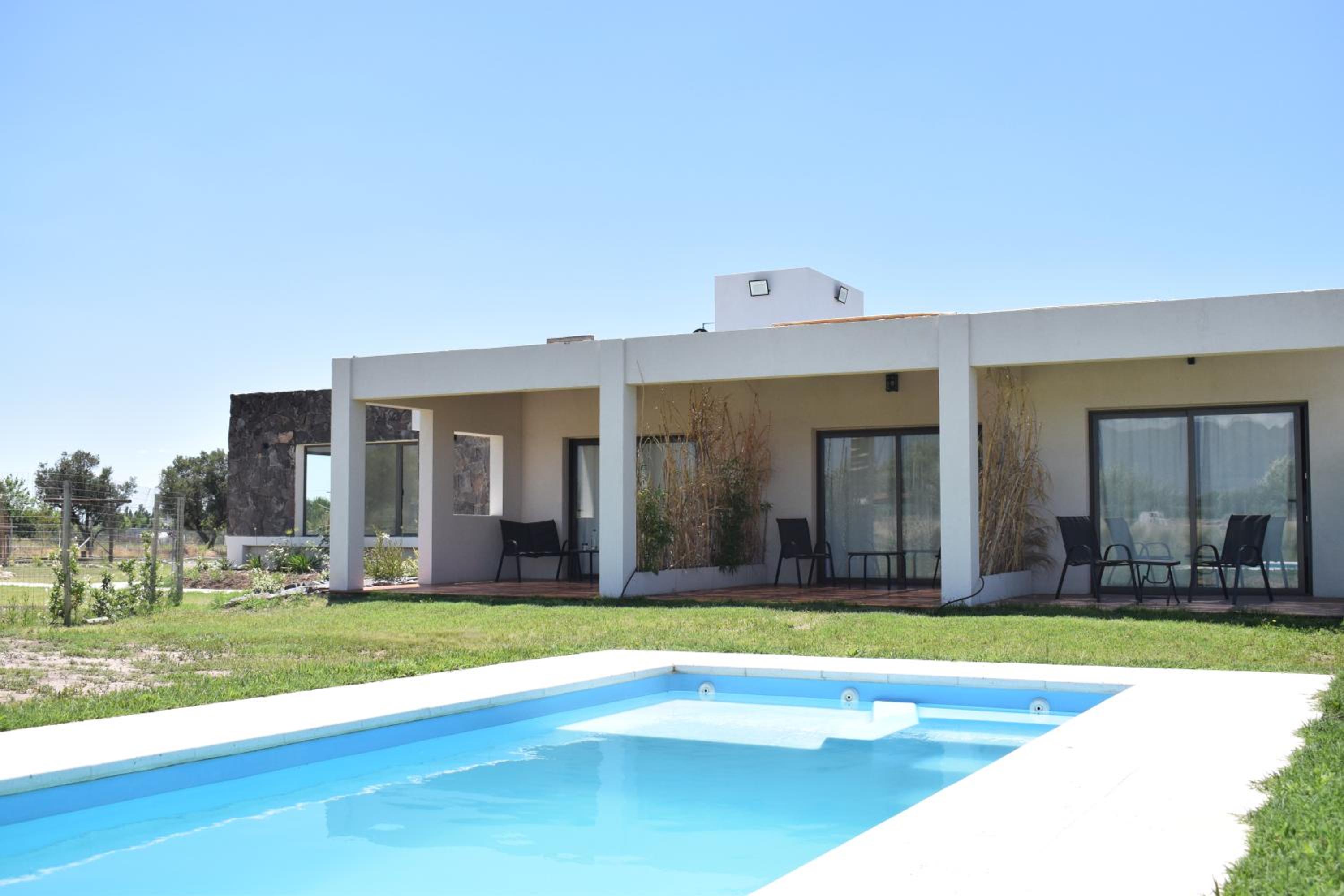 Villa Mendotza