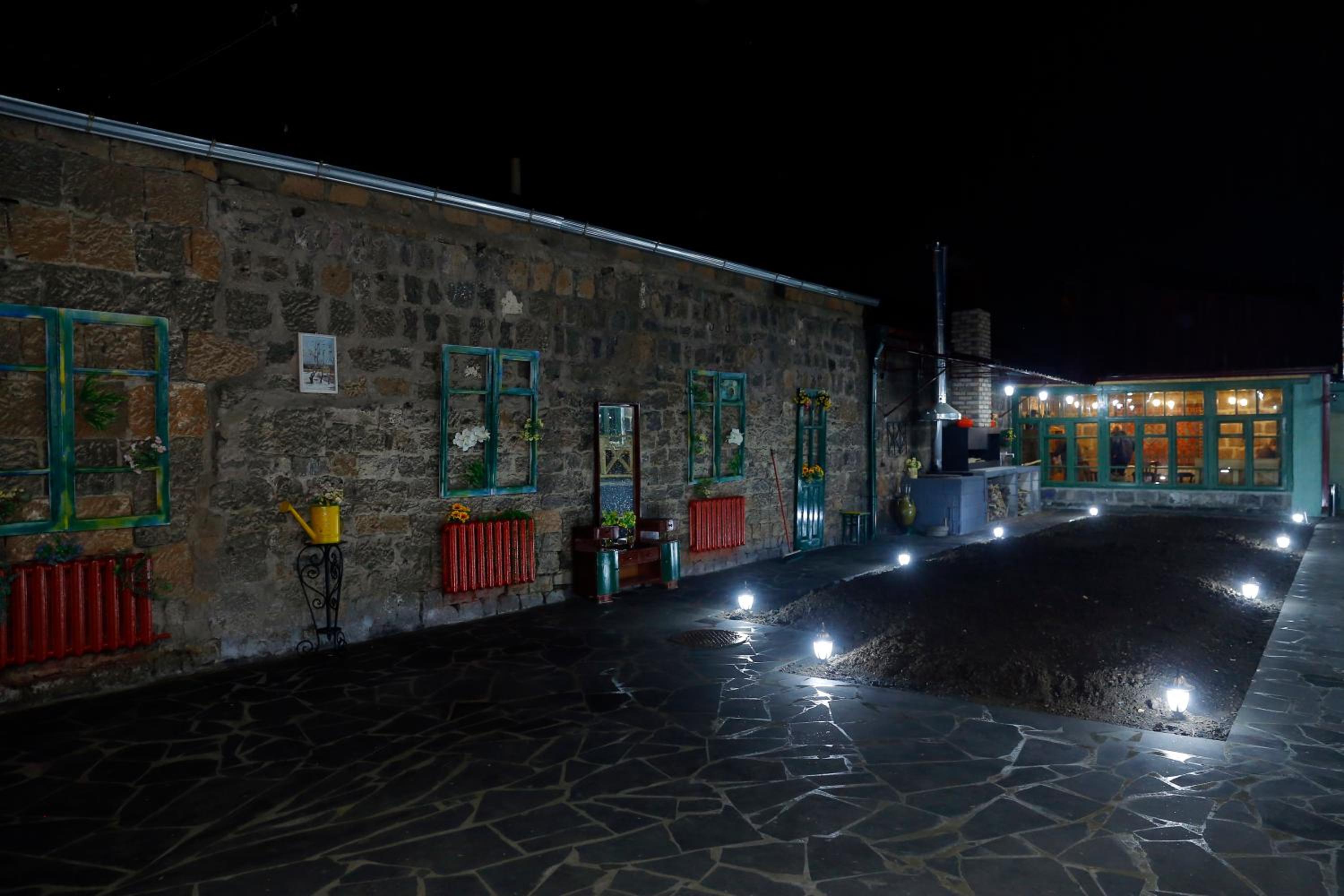 Onoyi Tun Guest House