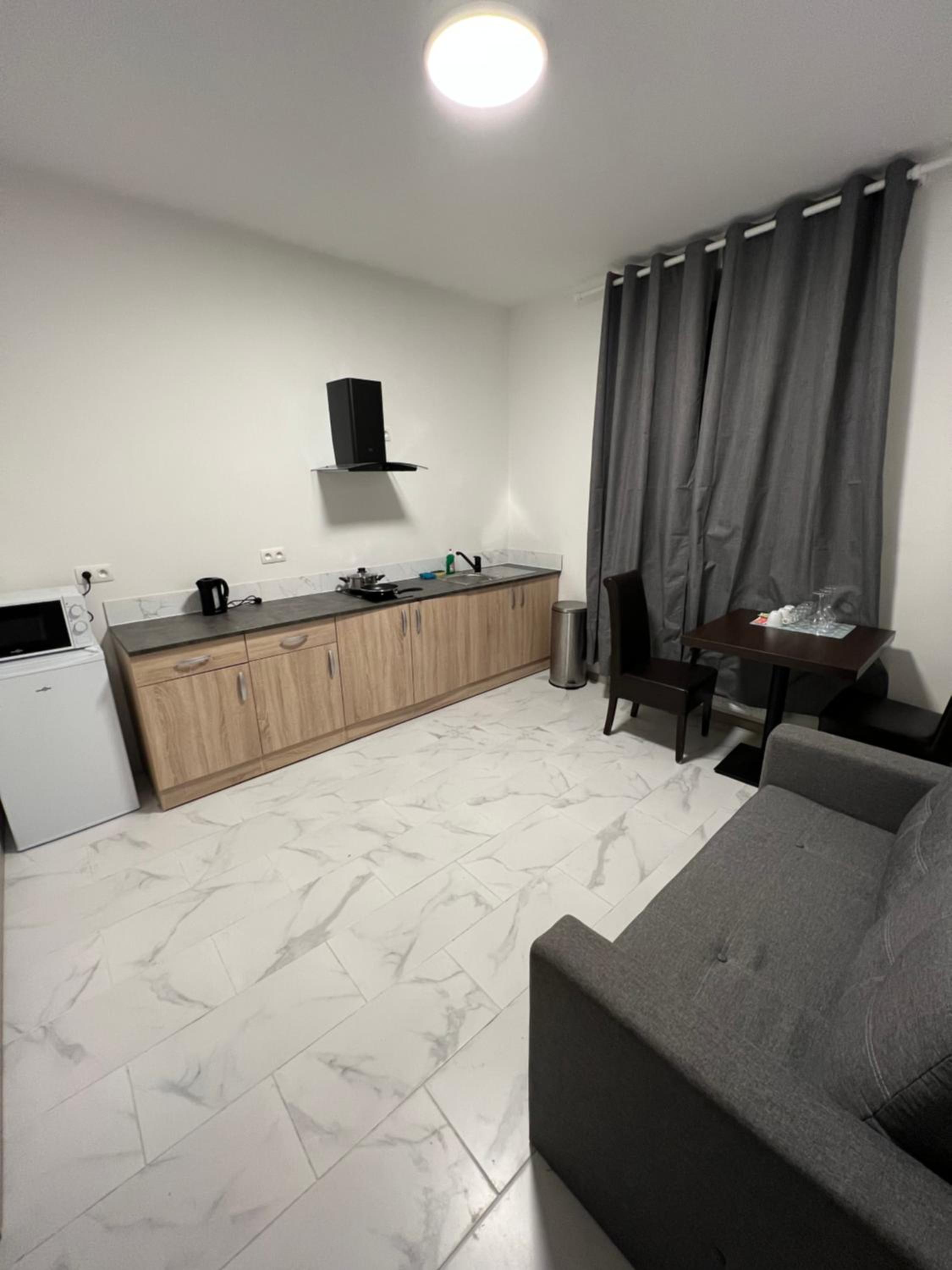 Riverbank Guest House