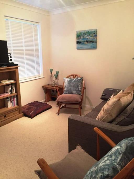 Flat 1 Alfred Mews view 3