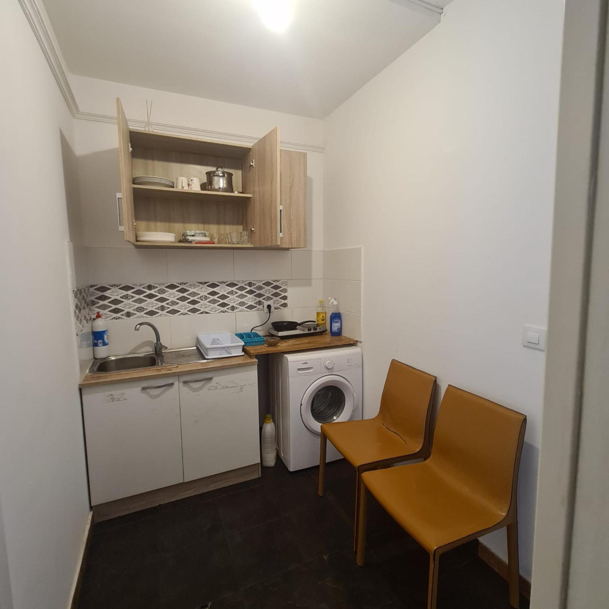 Rooms Moncloa in LOFT - TPH Madrid view 3