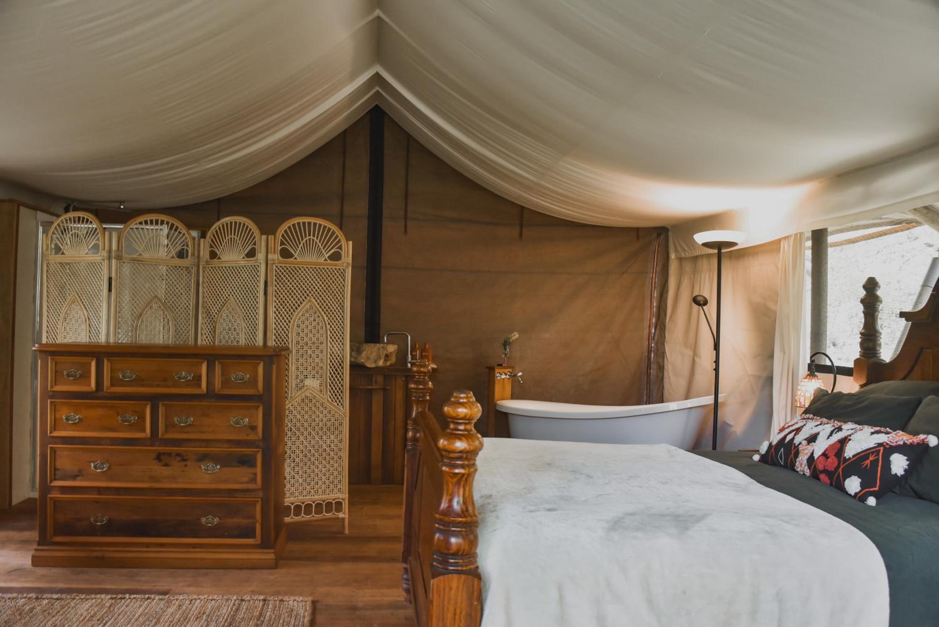 Silk Pavilions Glamping