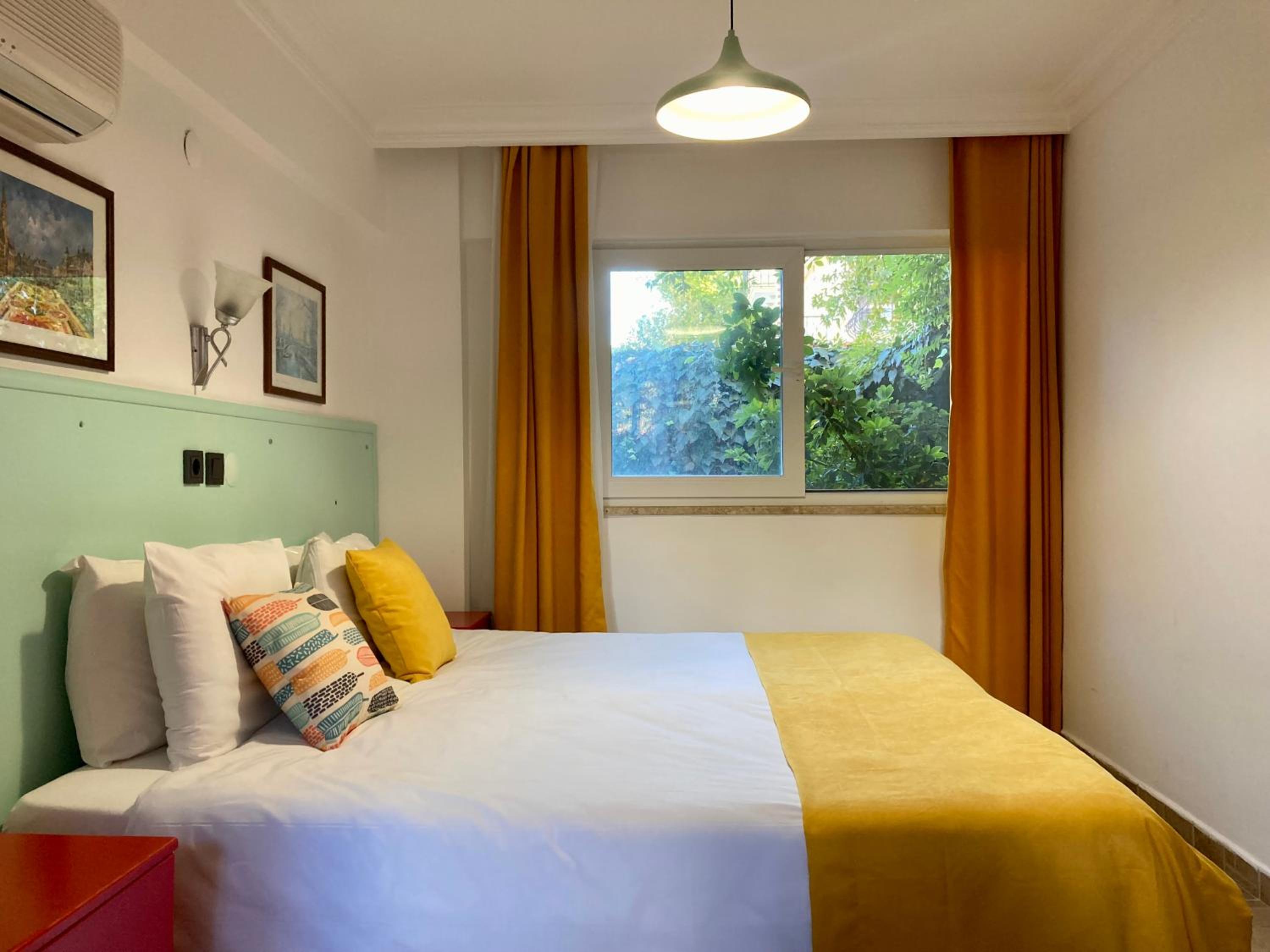 Ten Apart Hotel - Image 20