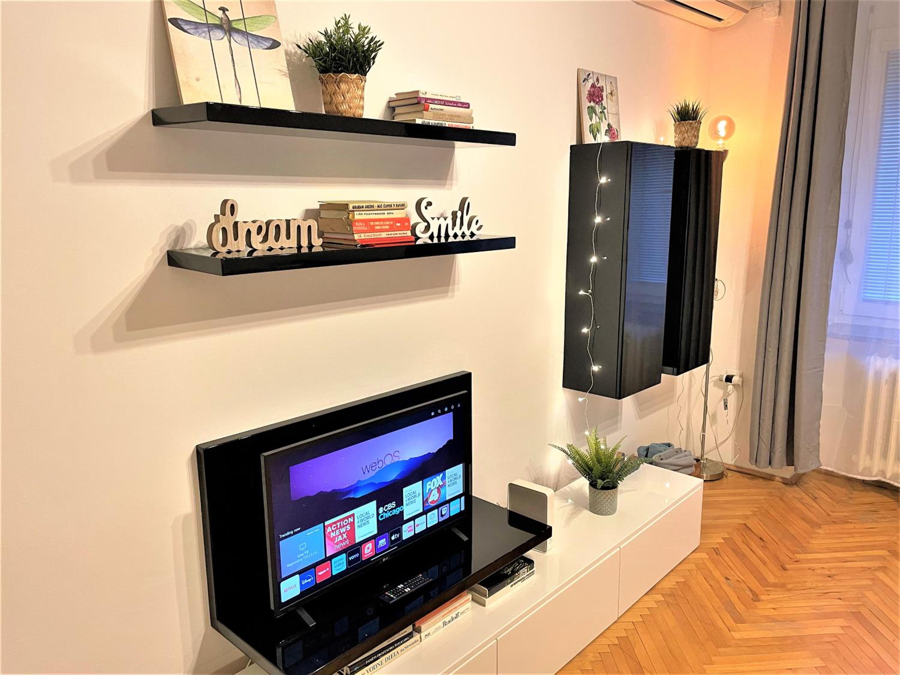 Apartment Helen - Old Town, AC view 2
