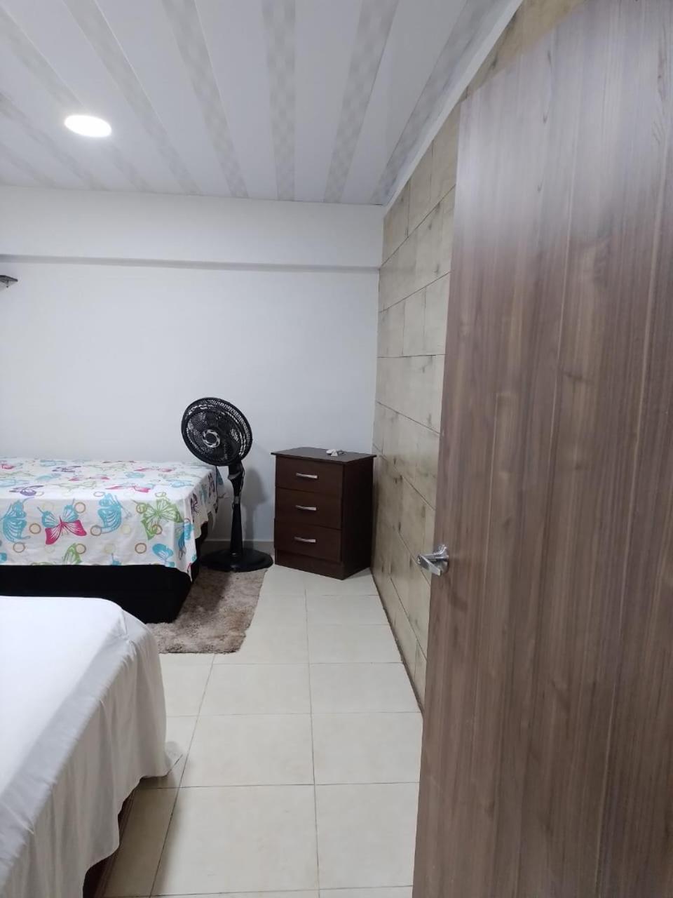 Juliana Casa Turistica CTG