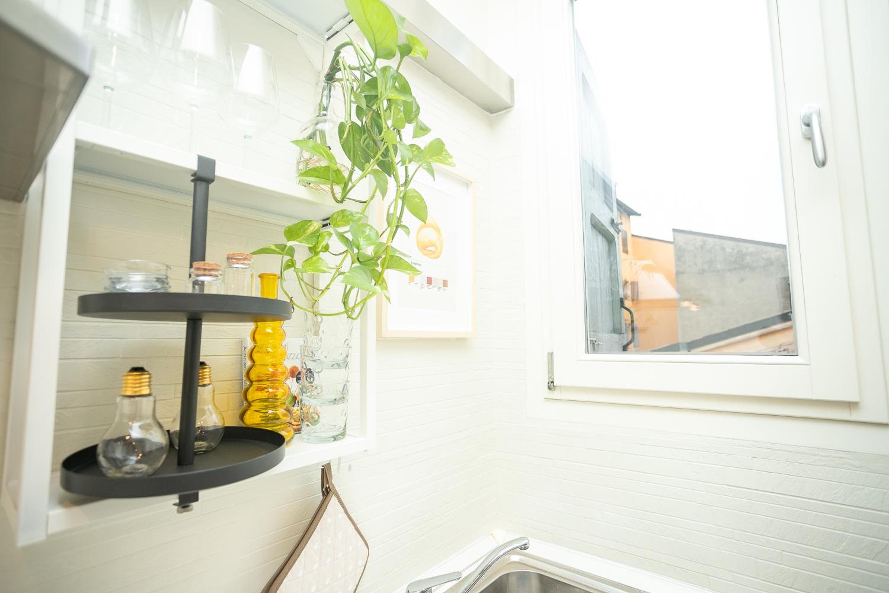Modena Centro Junior Suite view 4